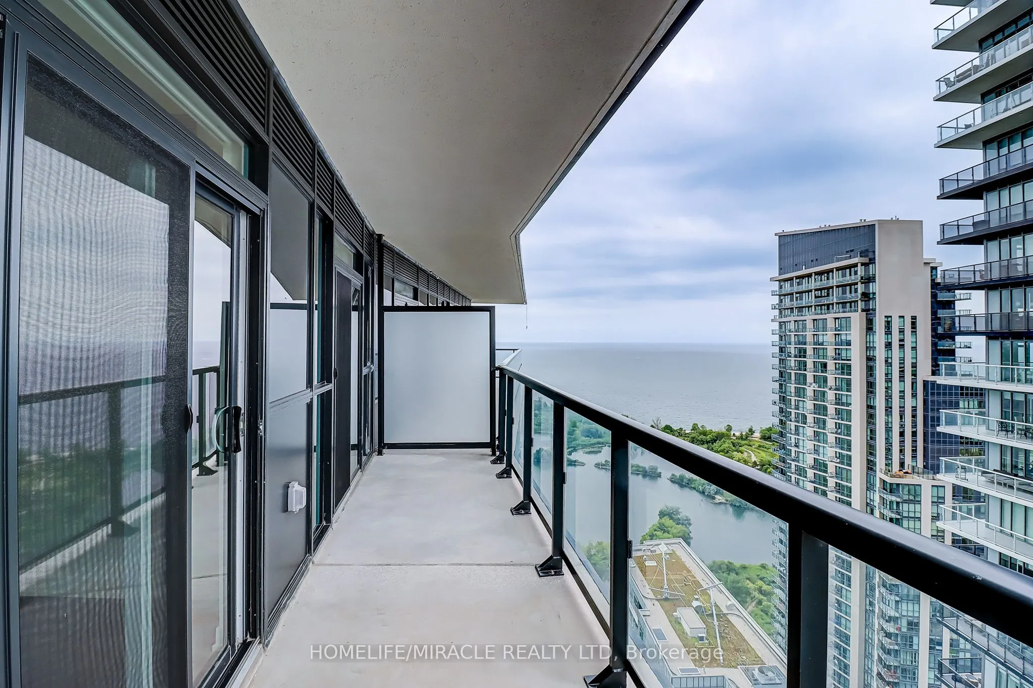38 Annie Craig Drive, #3506