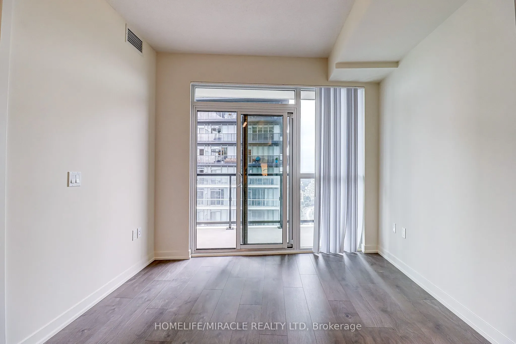 38 Annie Craig Drive, #3506