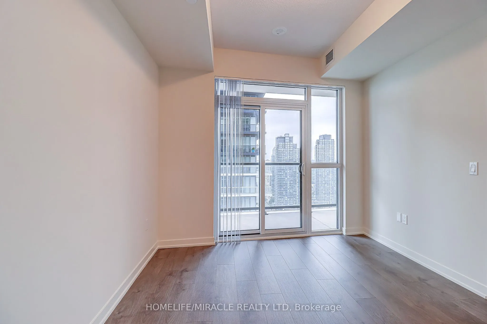 38 Annie Craig Drive, #3506