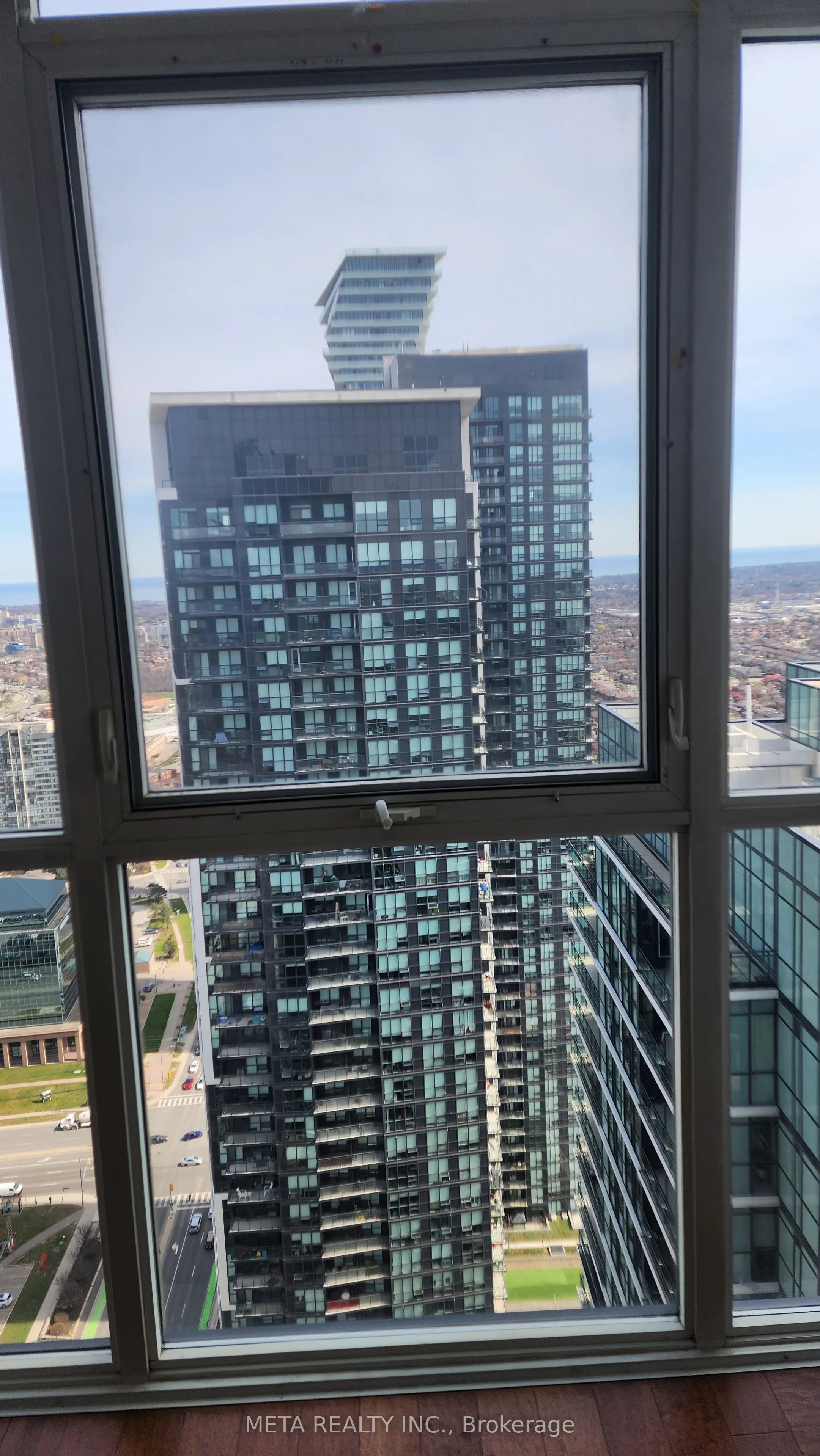 4070 confederation Park, #4204