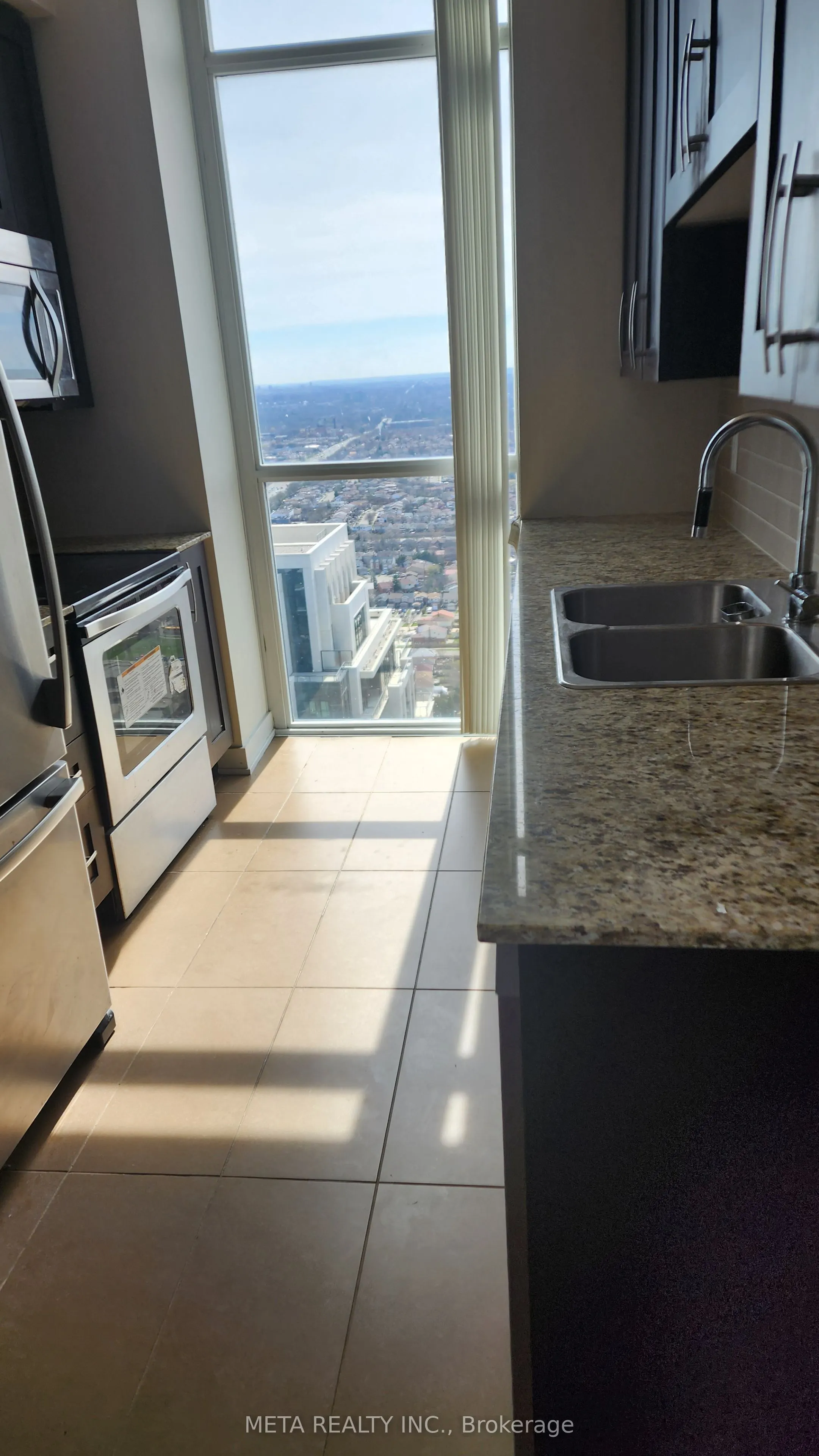 4070 confederation Park, #4204