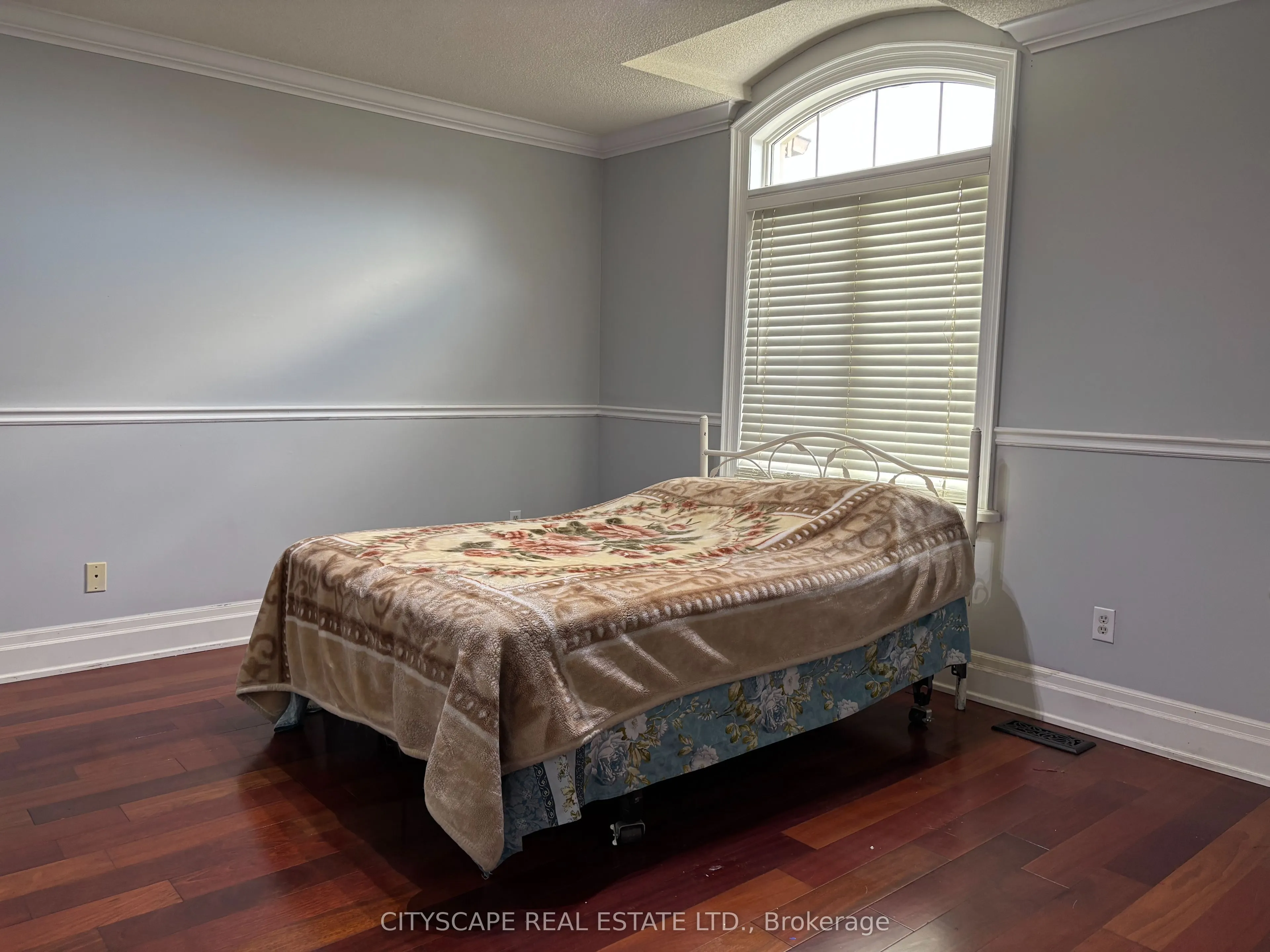 1048 Zimmerman Crescent