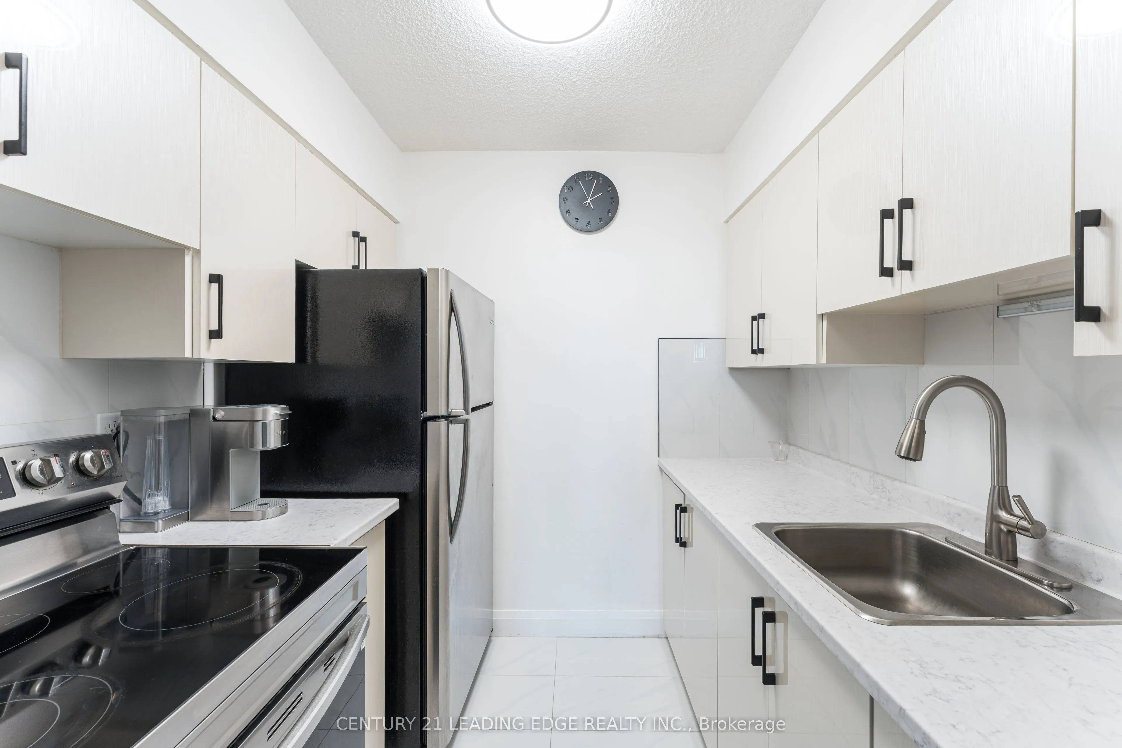940 Caledonia Road, #611