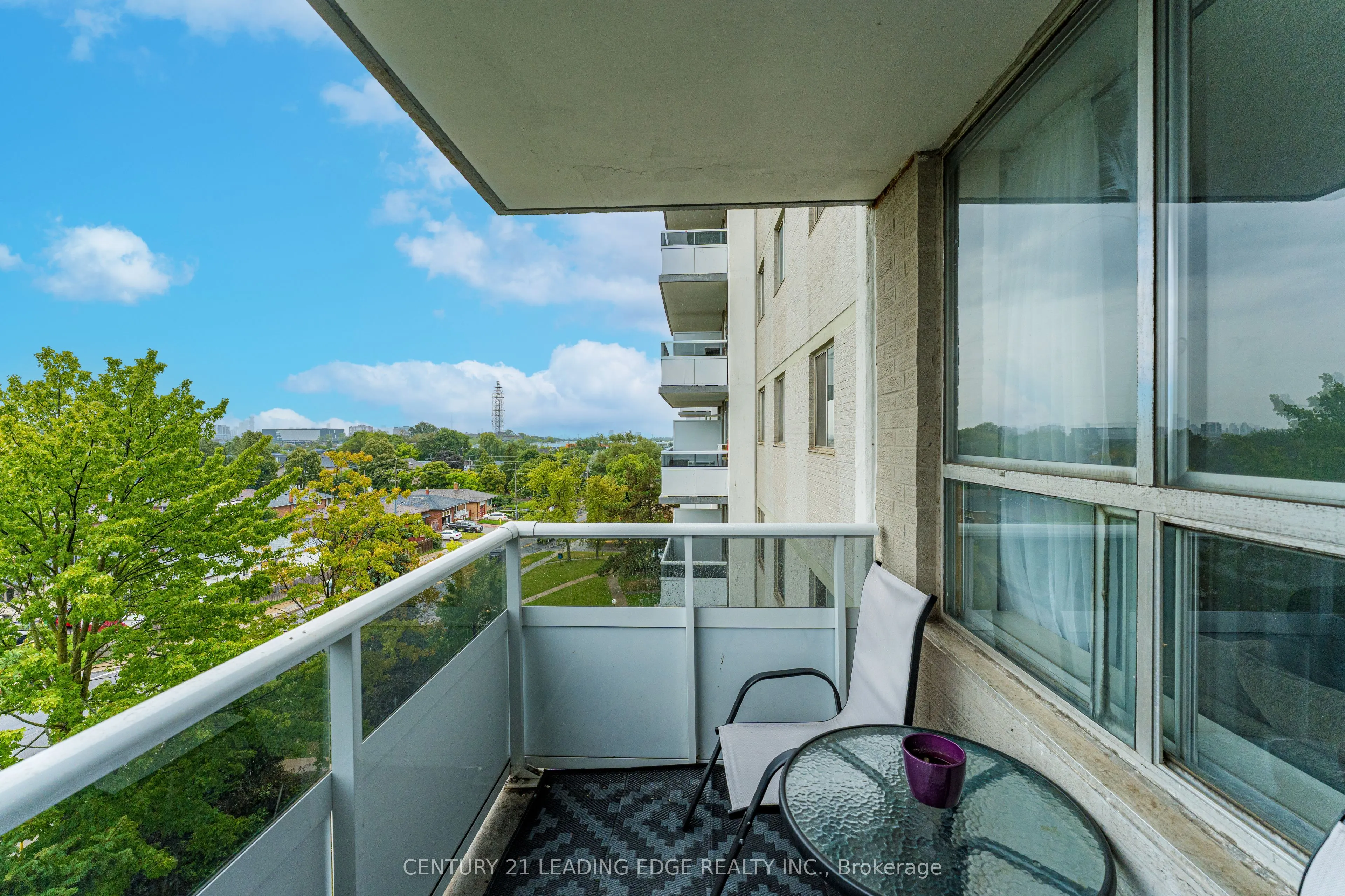 940 Caledonia Road, #611
