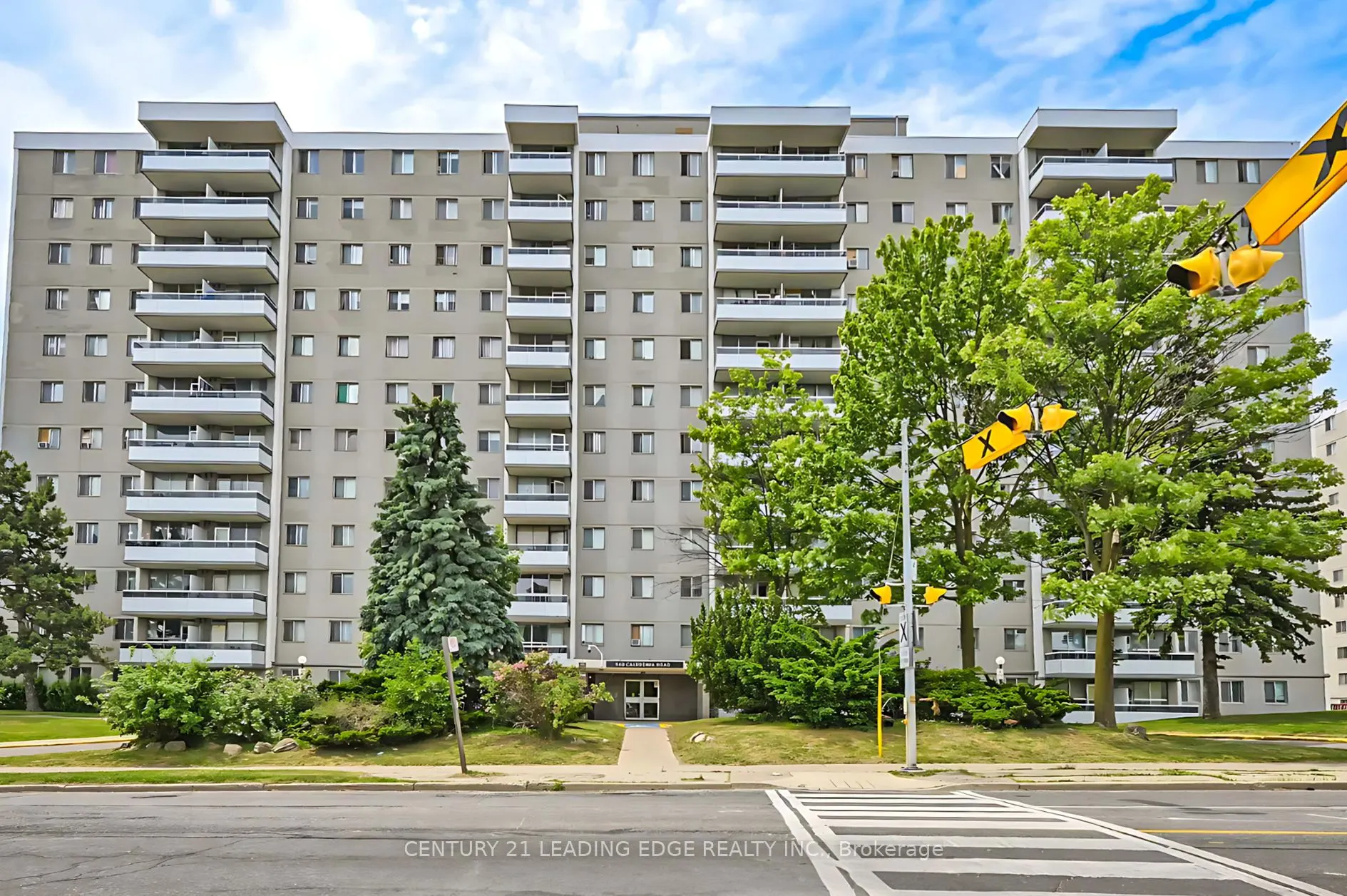 940 Caledonia Road, #611