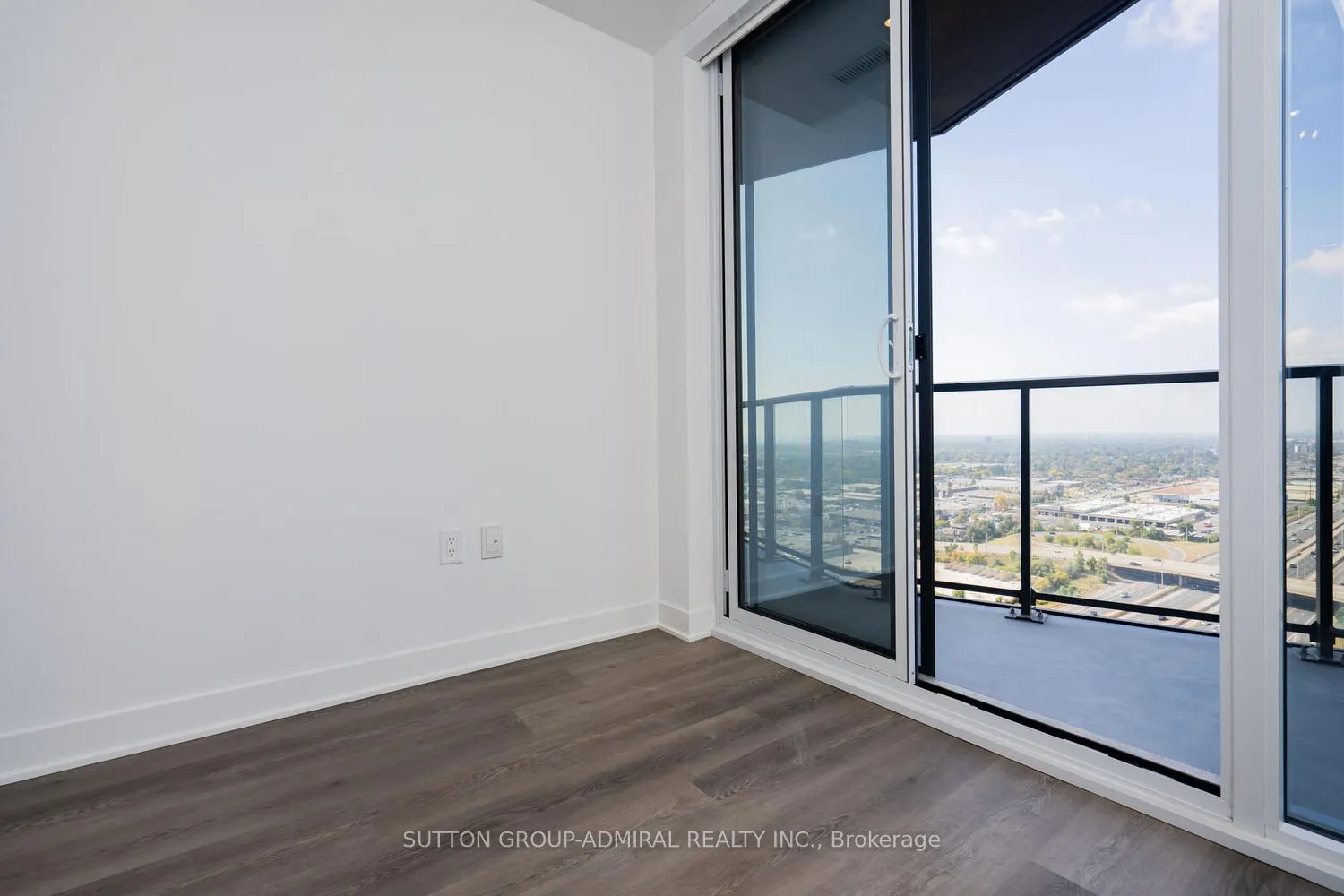 36 Zorra Street, #2401