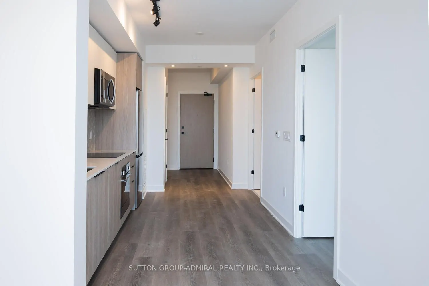 36 Zorra Street, #2401