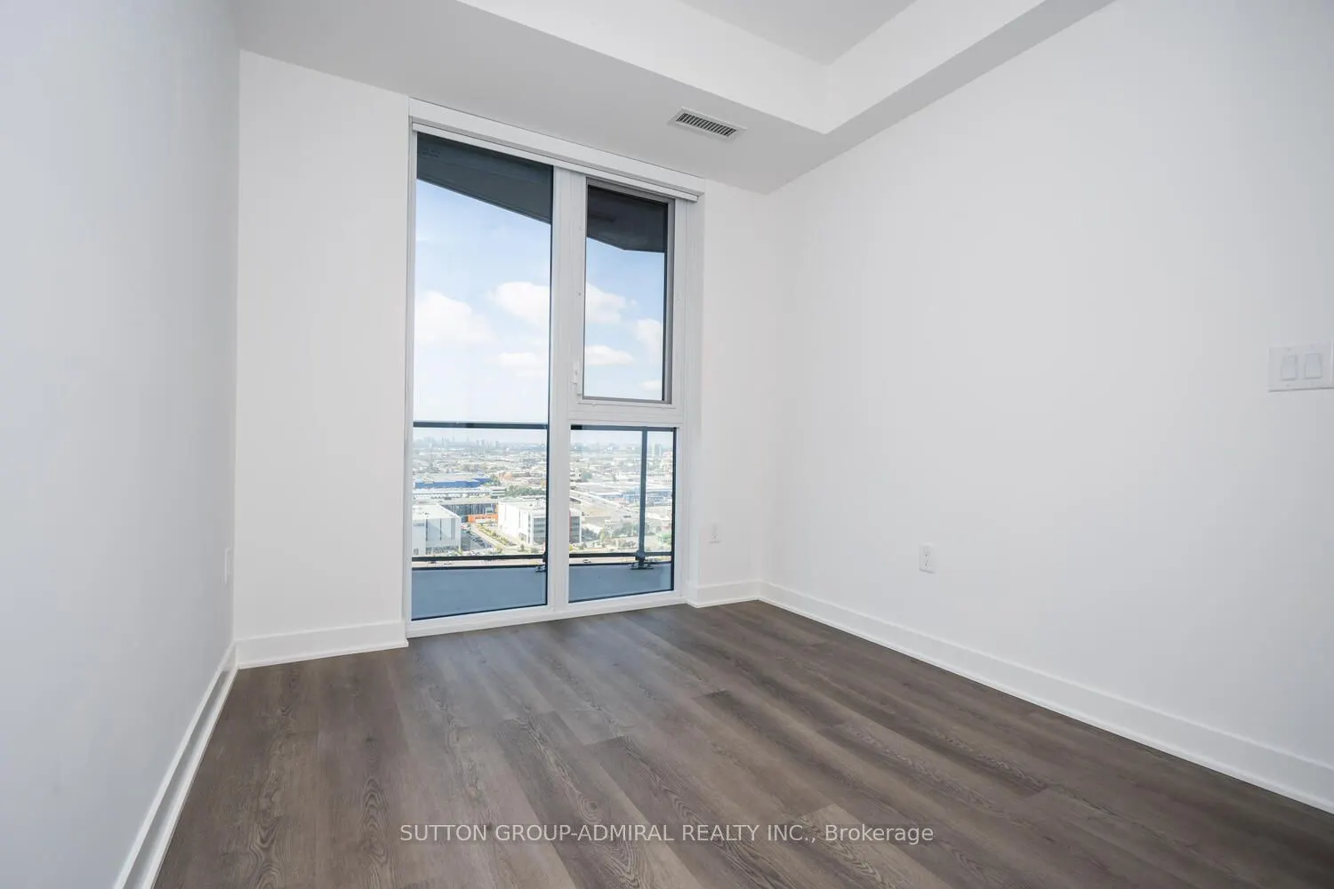 36 Zorra Street, #2401