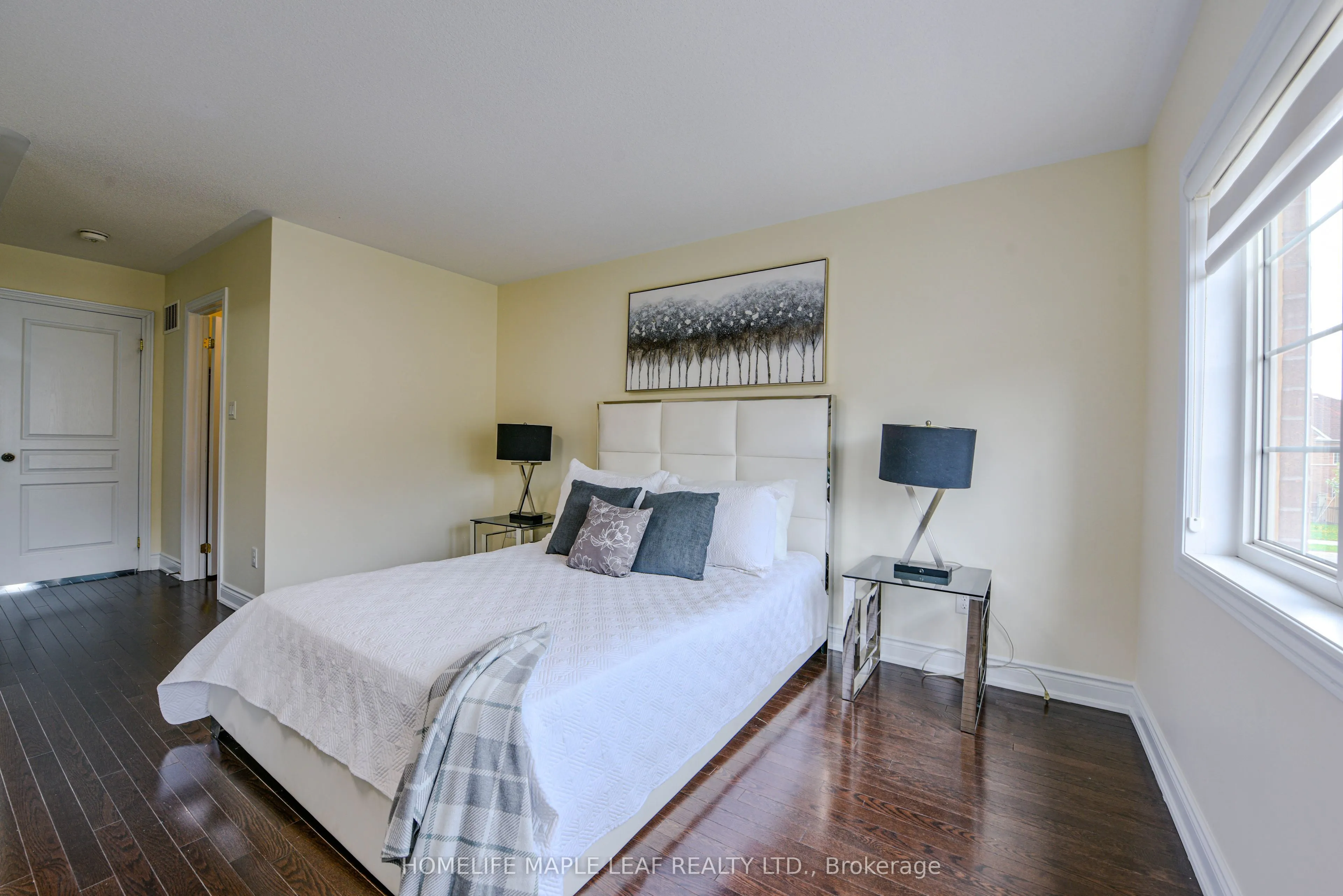 15 Orangeblossom Trail, #Main and Upper Floor