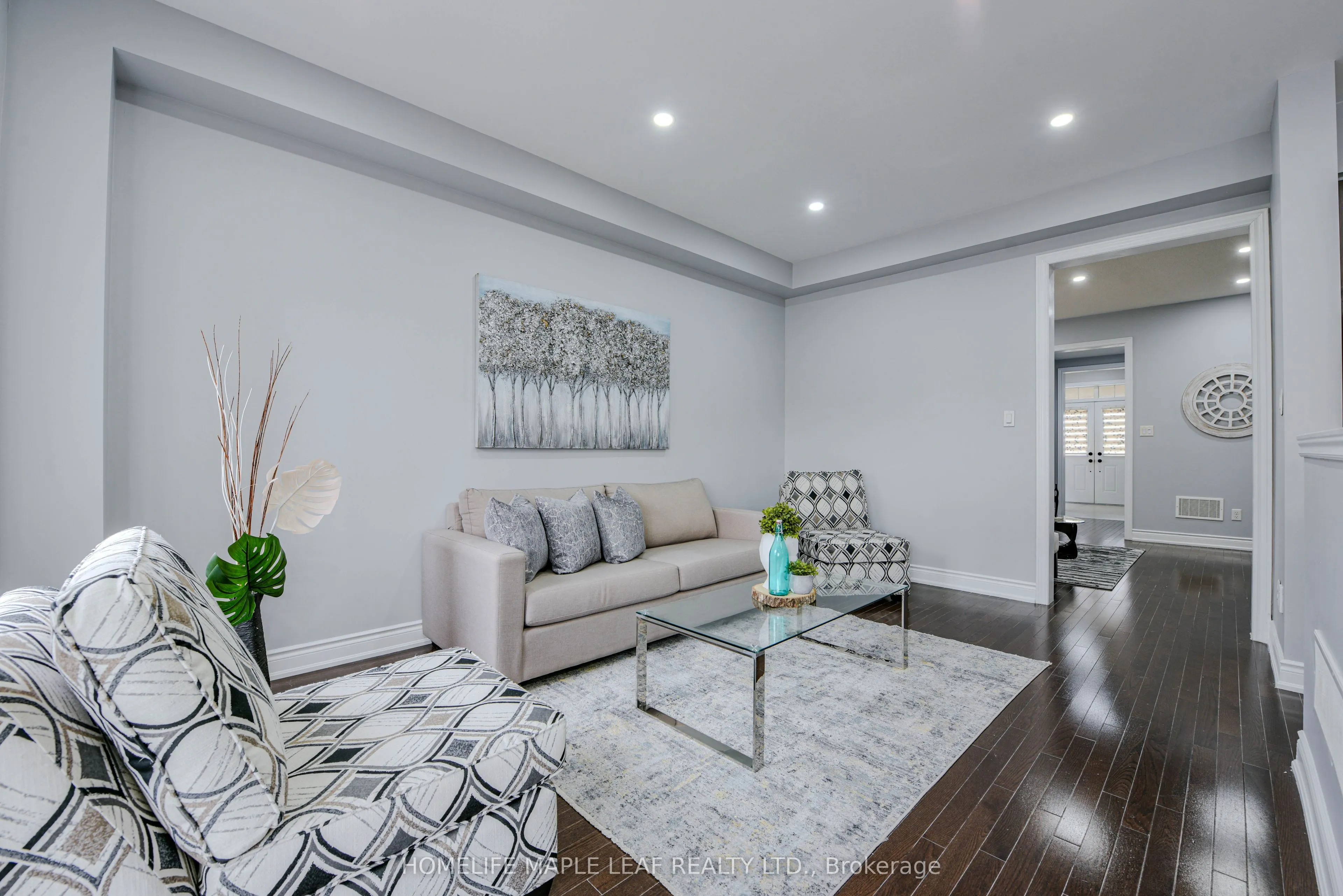 15 Orangeblossom Trail, #Main and Upper Floor