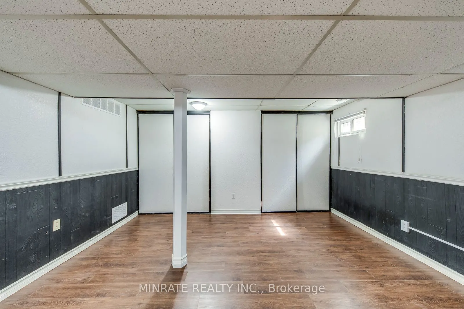 1548 Newlands Crescent, #14