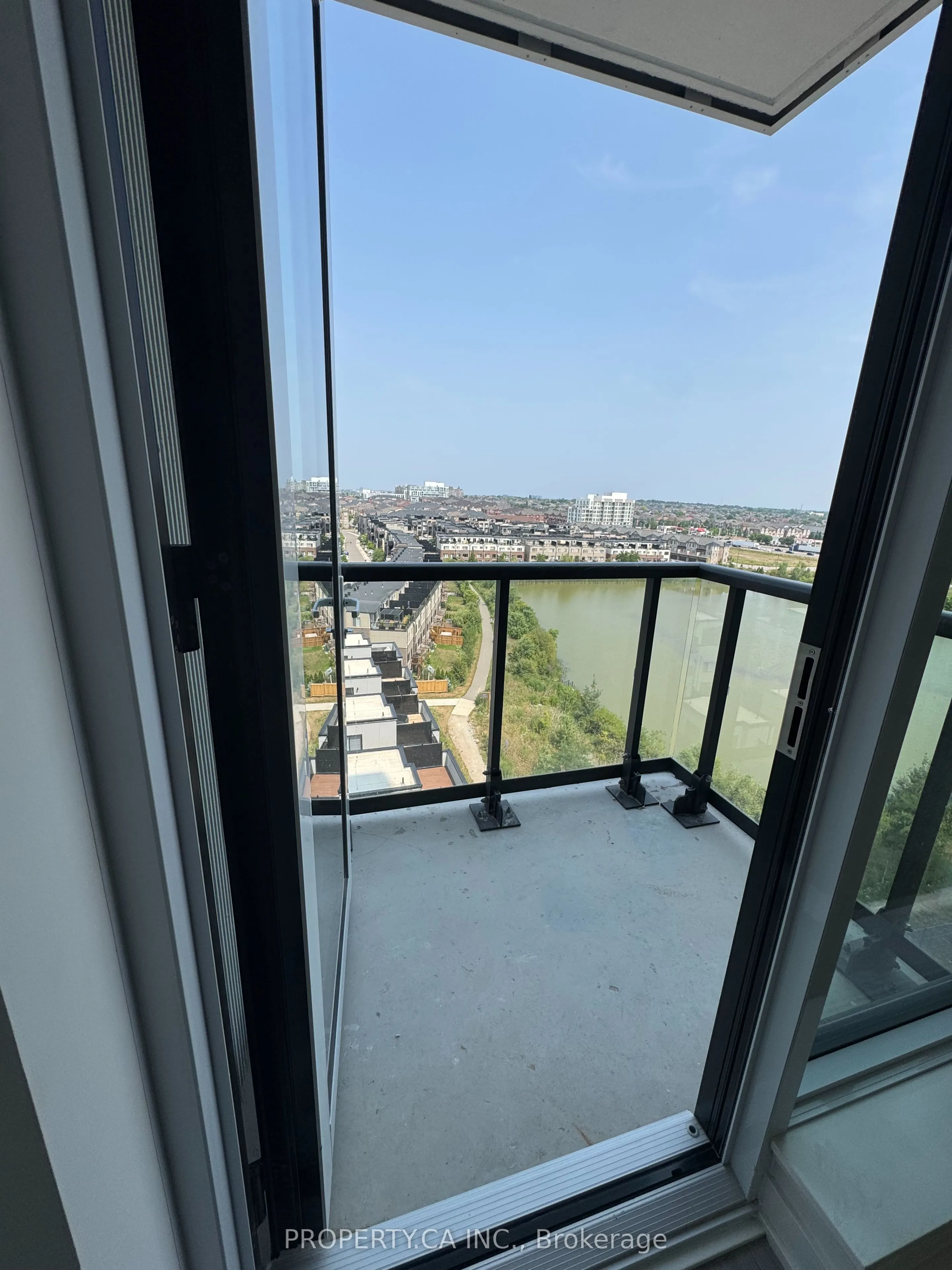 3079 Trafalgar Road, #1008
