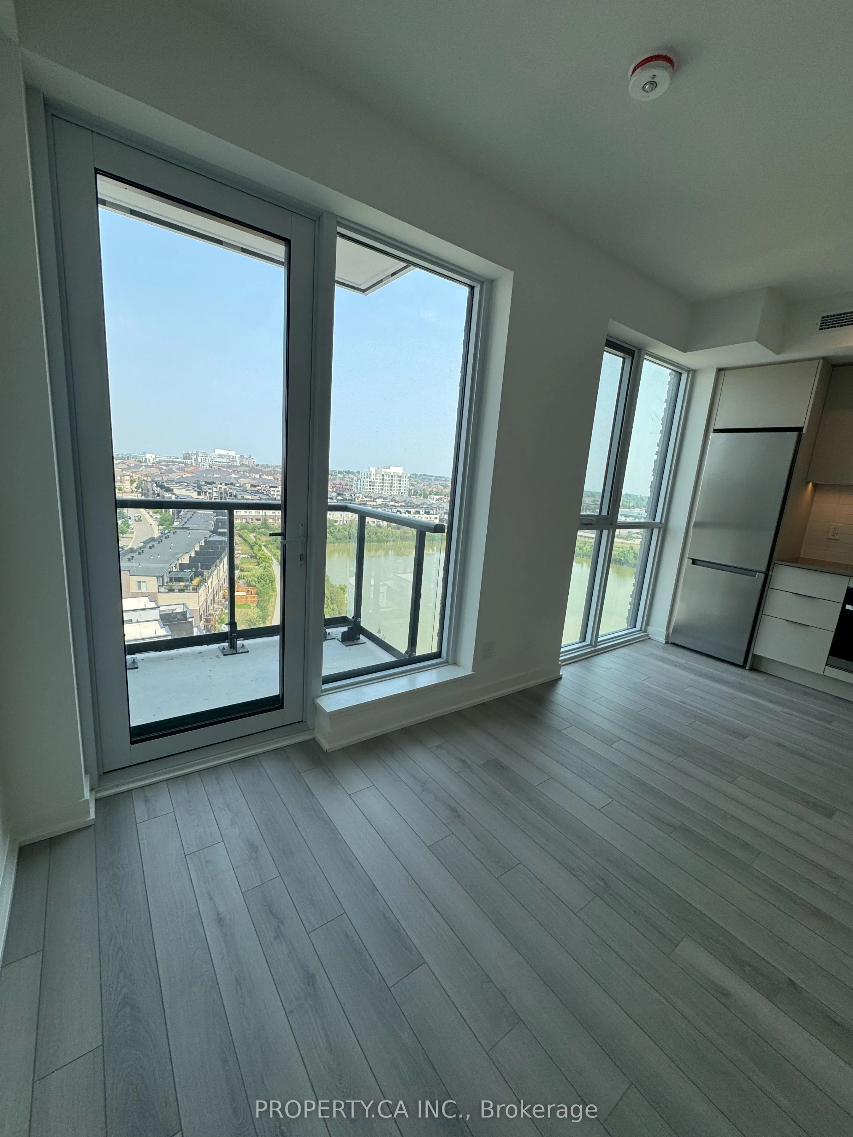 3079 Trafalgar Road, #1008