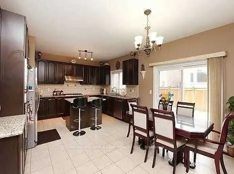 29 Jacksonville Drive N