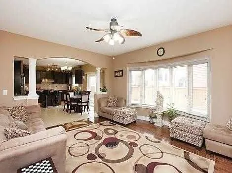 29 Jacksonville Drive N