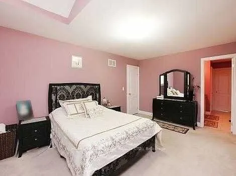 29 Jacksonville Drive N