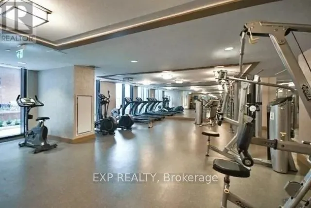 3091 Dufferin Street, #712