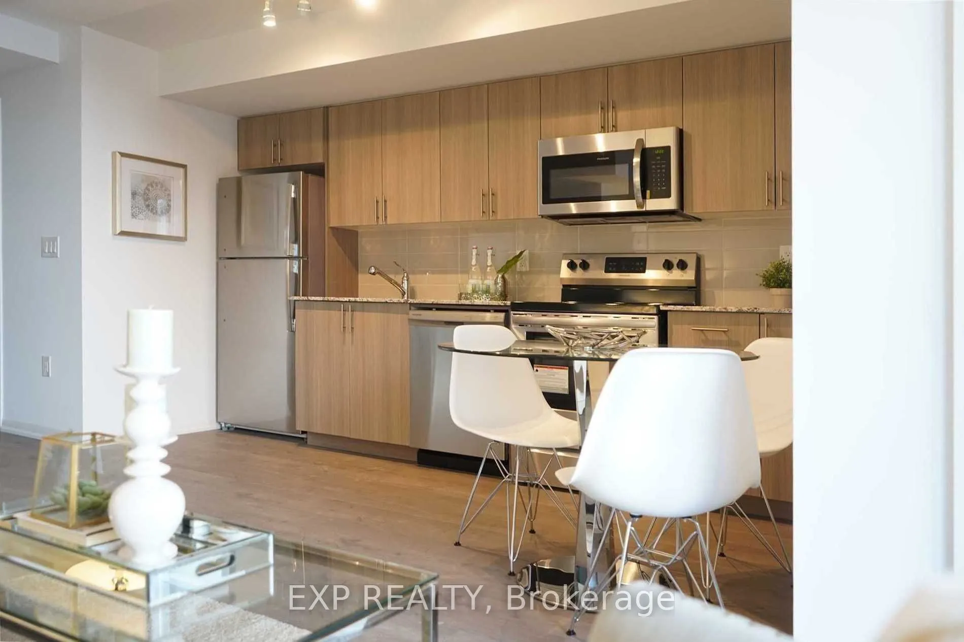 3091 Dufferin Street, #712