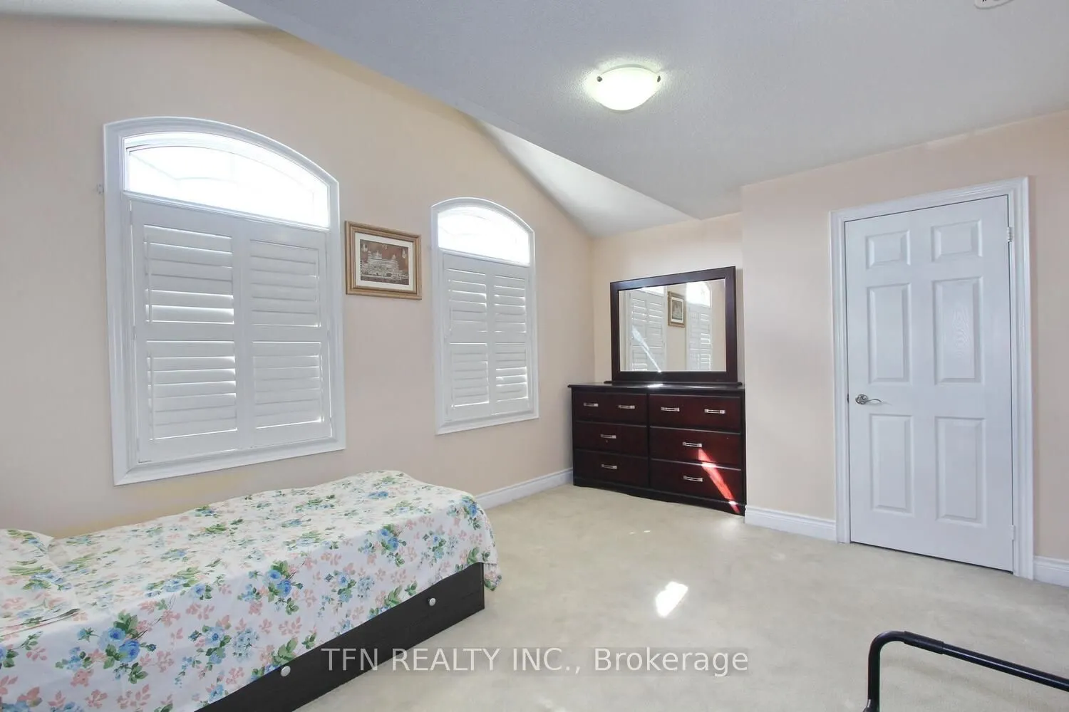 1 Beacon Hill Drive