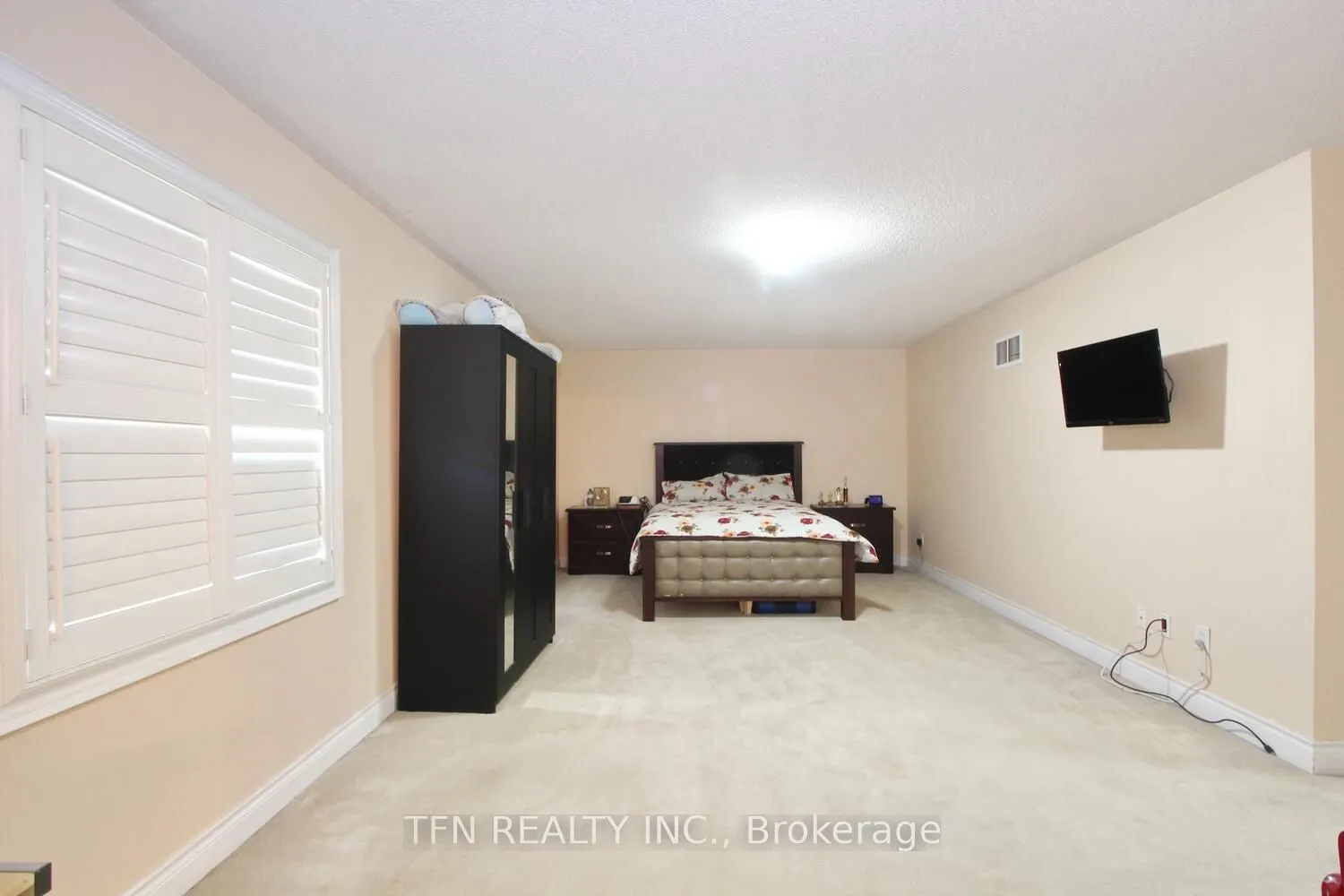 1 Beacon Hill Drive