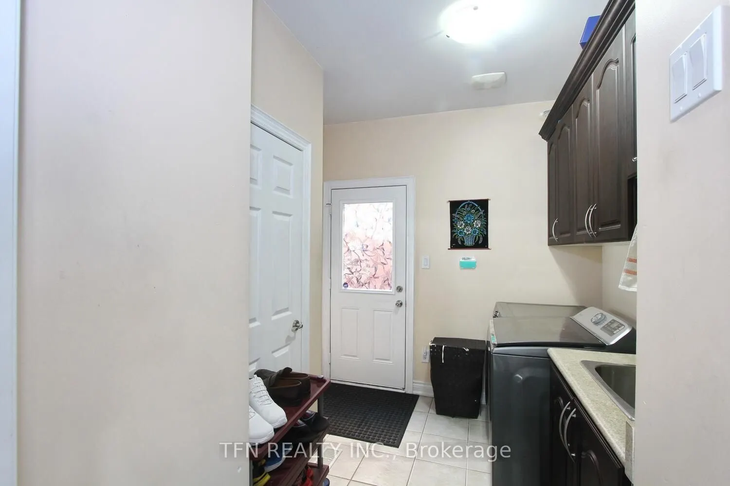 1 Beacon Hill Drive