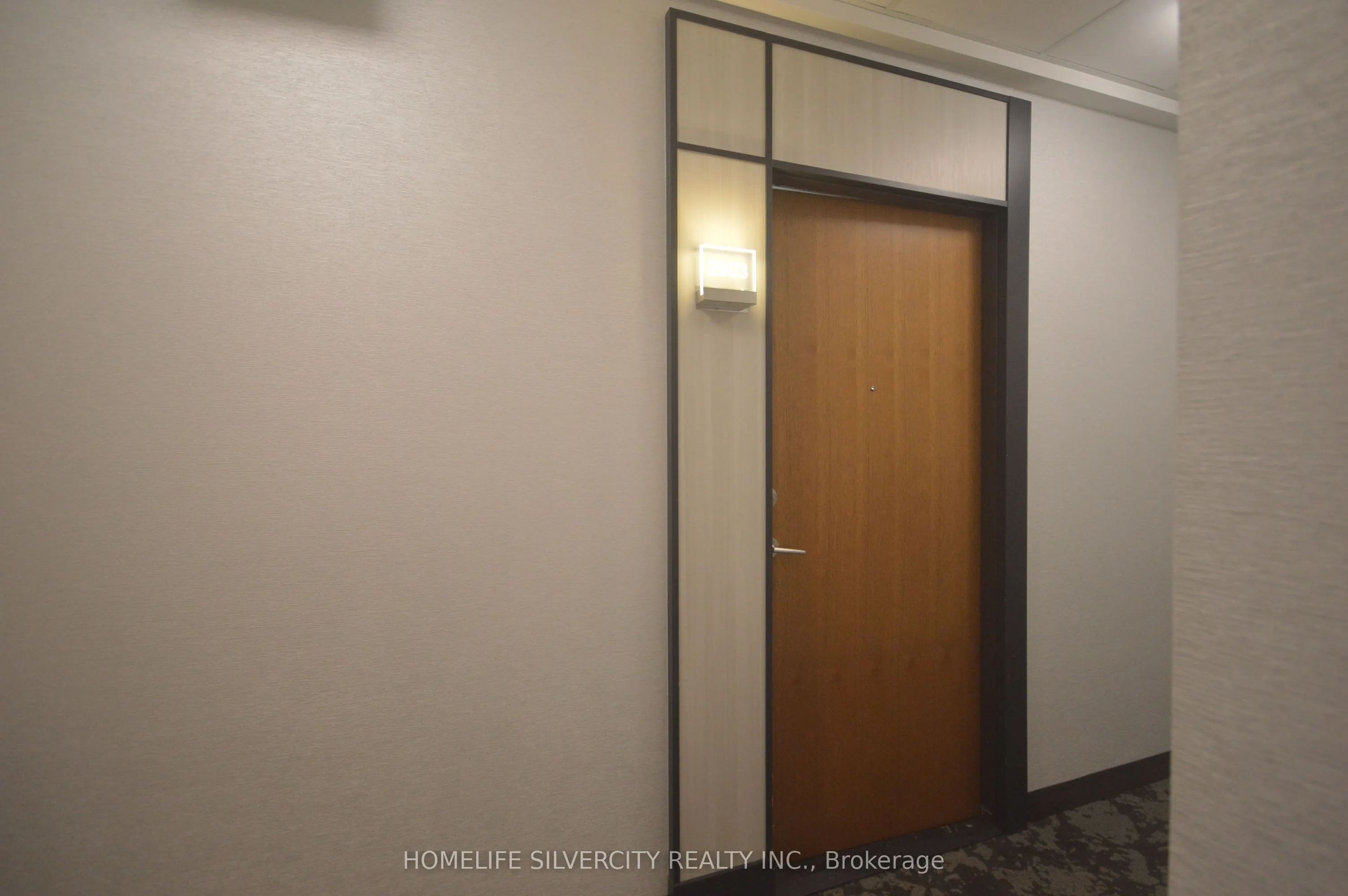 20 Shore Breeze Drive, #3