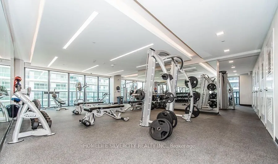 20 Shore Breeze Drive, #3