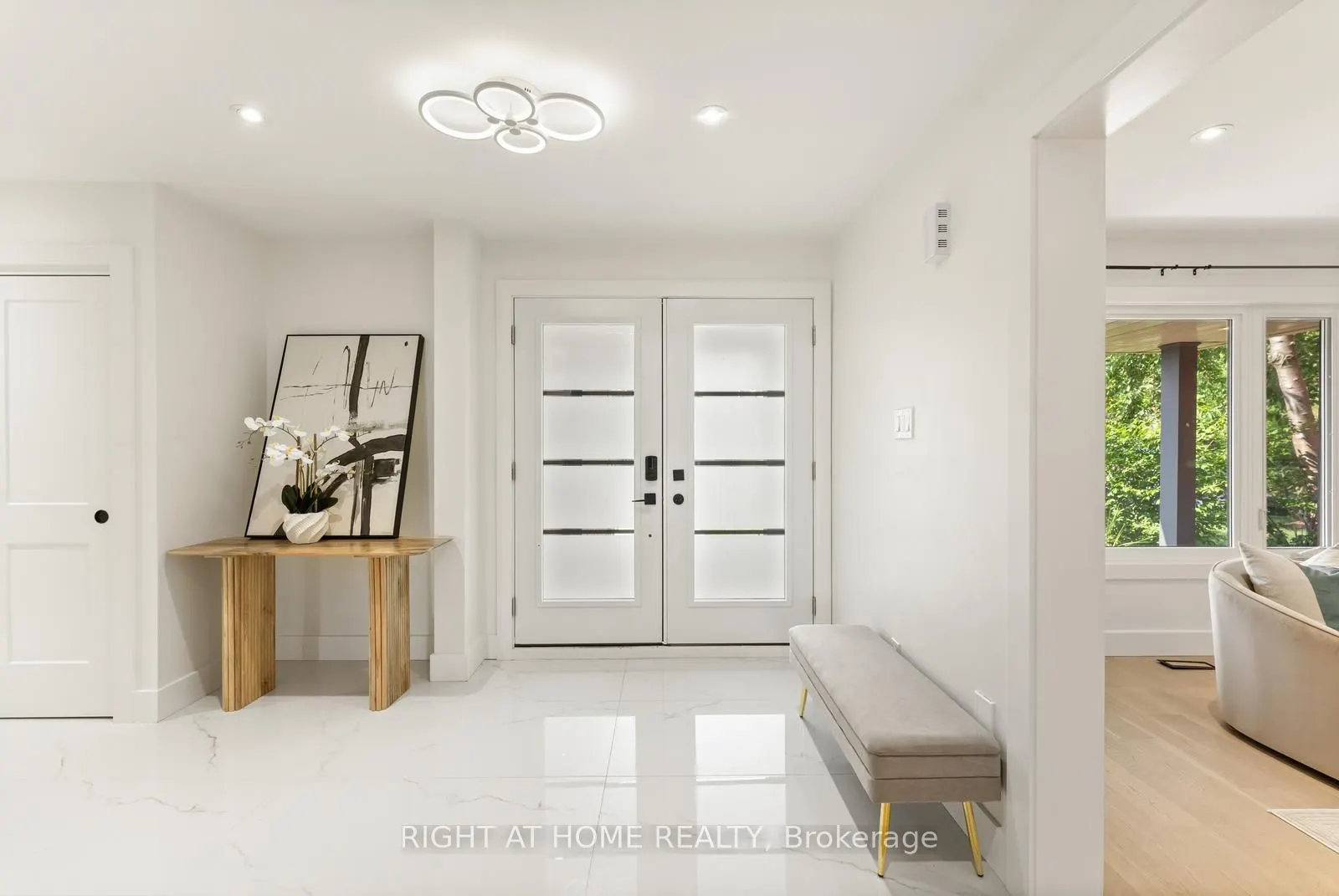 1186 Glenashton Drive, #Room H