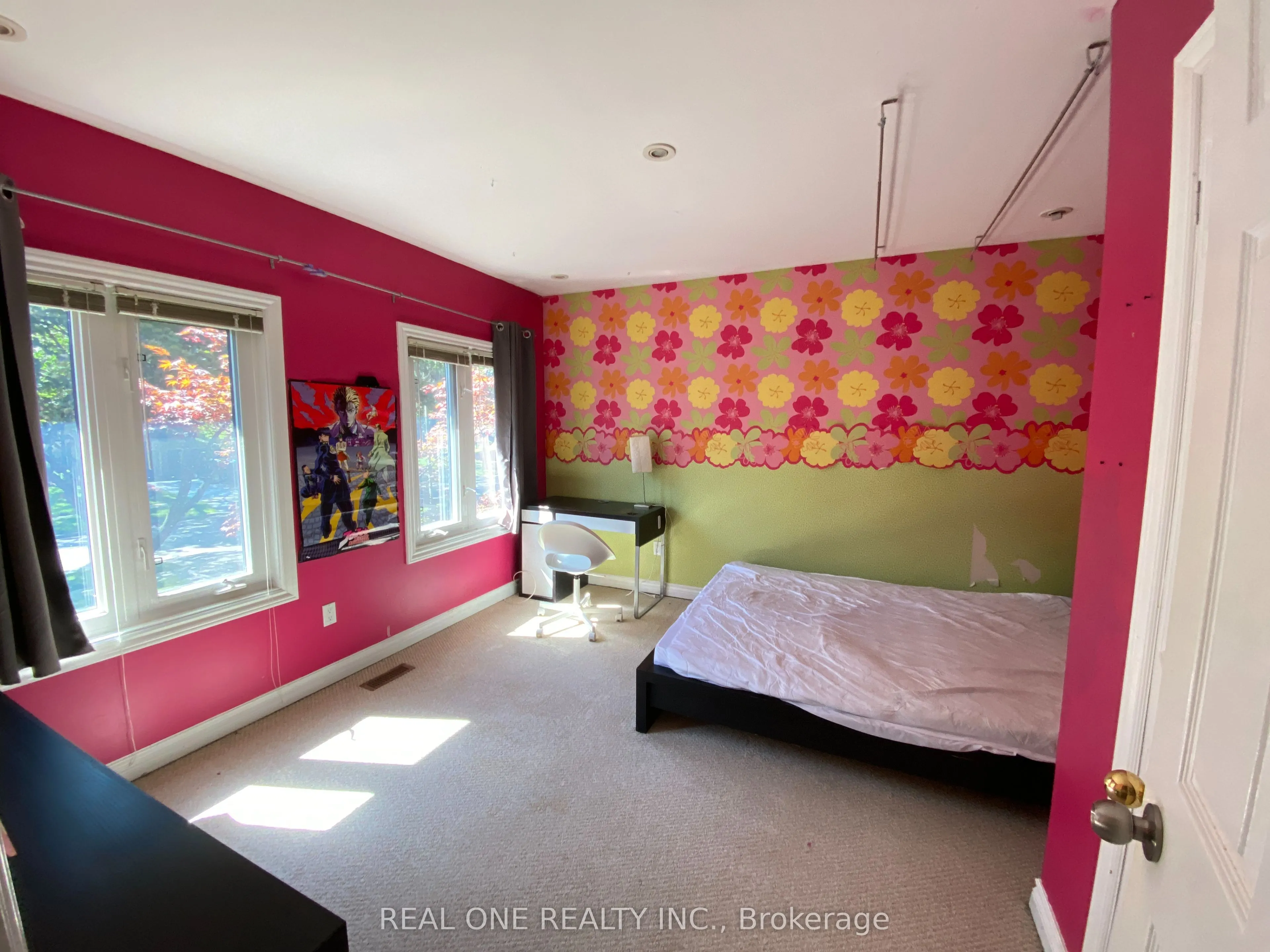 3501 Kingbird Court, #2nd FL RM2