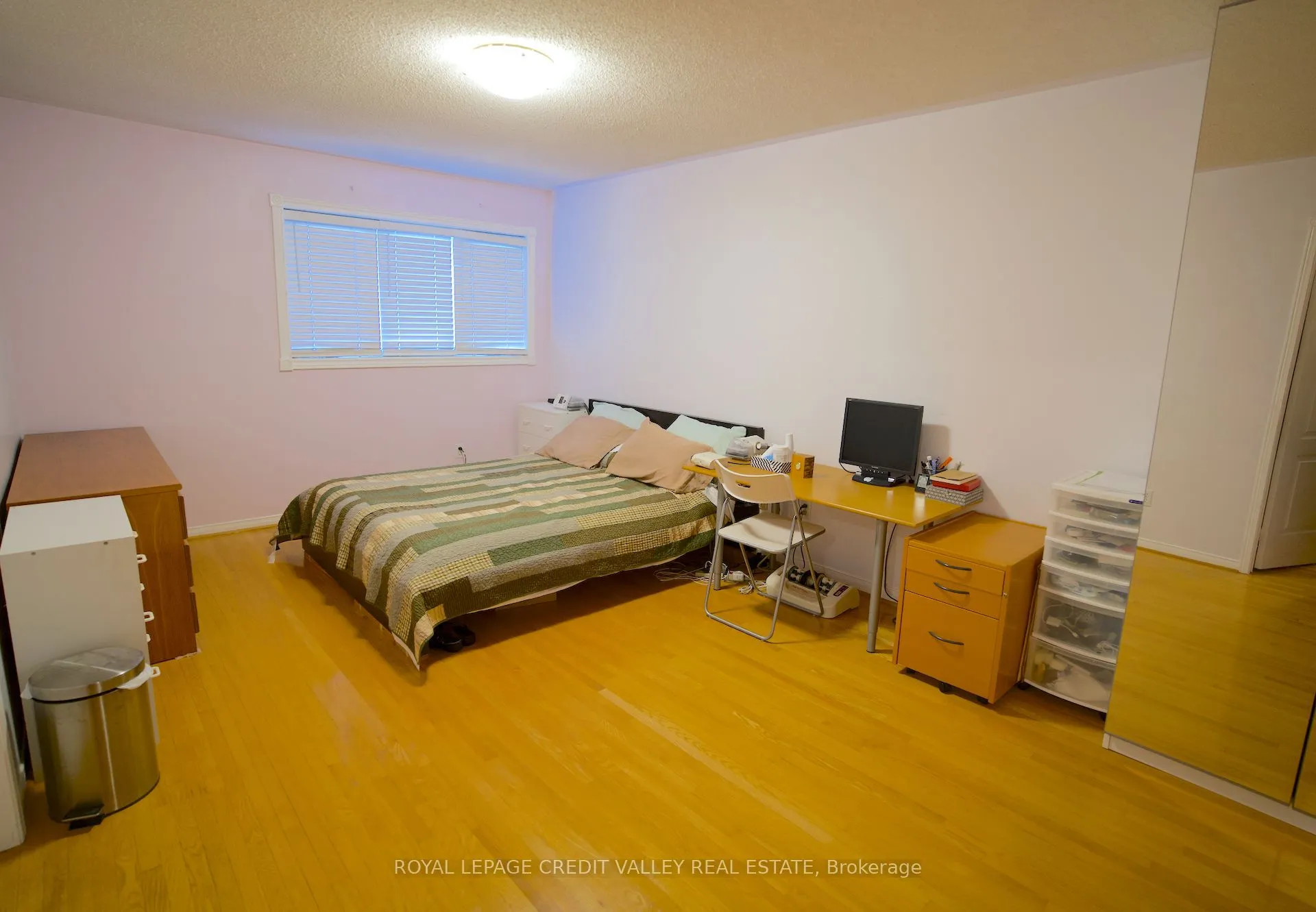 464 Dalmuir Mews