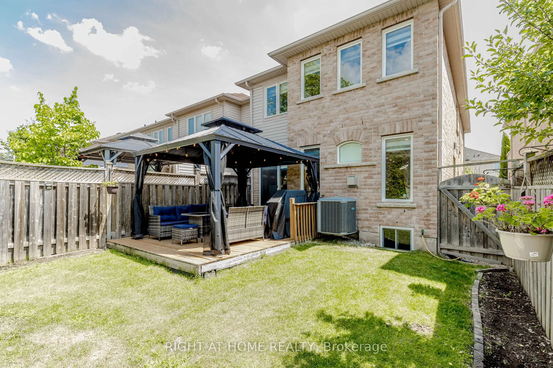 807 Gleeson Road