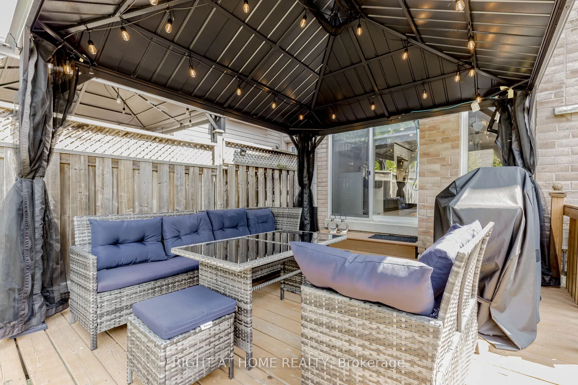 807 Gleeson Road
