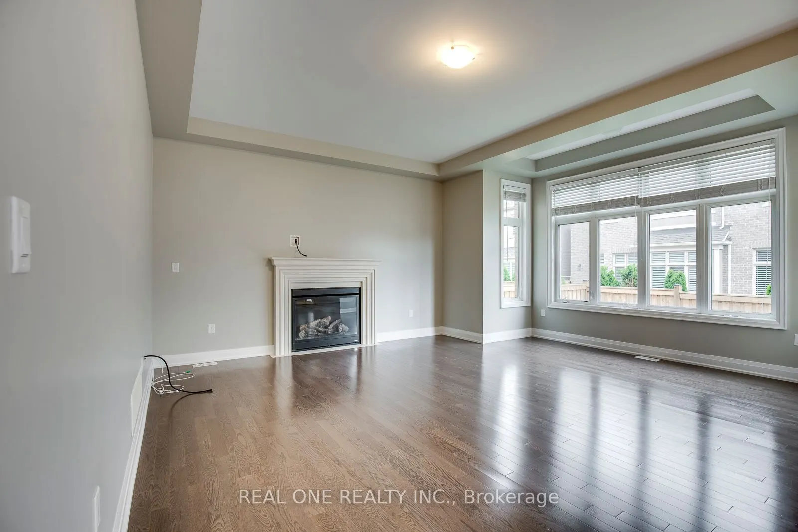 201 Mcwilliams Crescent S