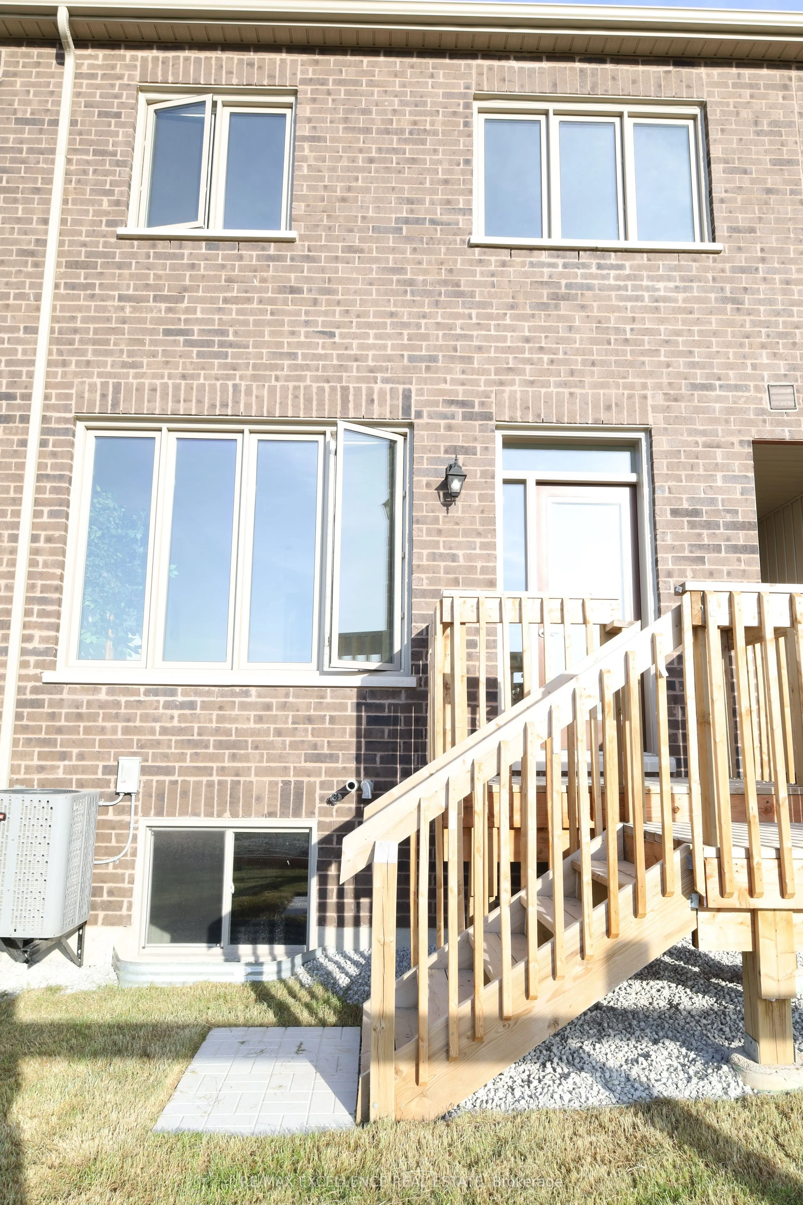 102 Bermondsey Way