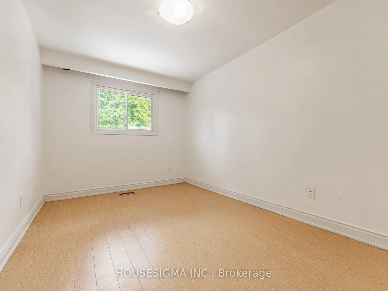 16 Muskoka Avenue, #Unit 2