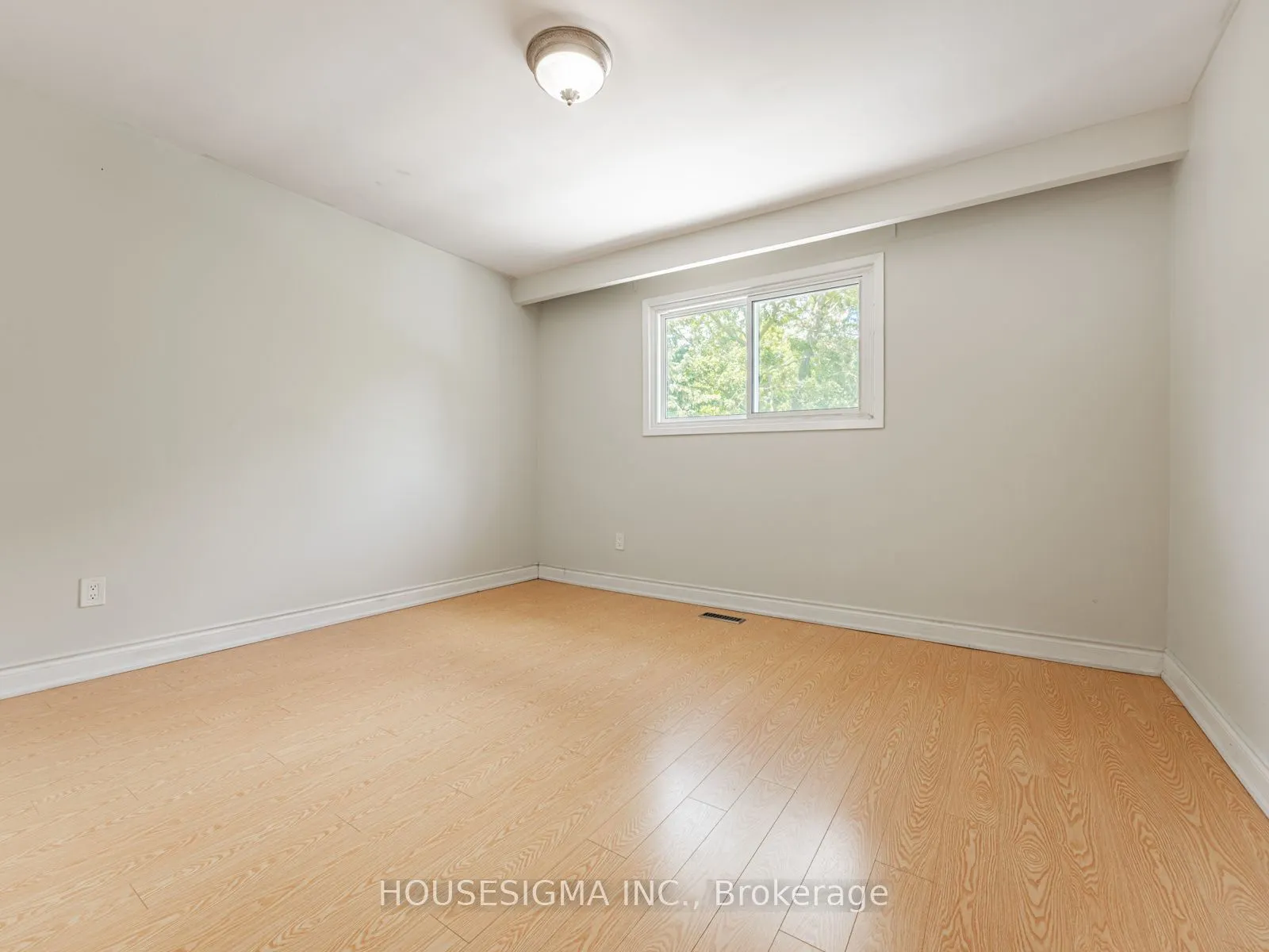 16 Muskoka Avenue, #Unit 2