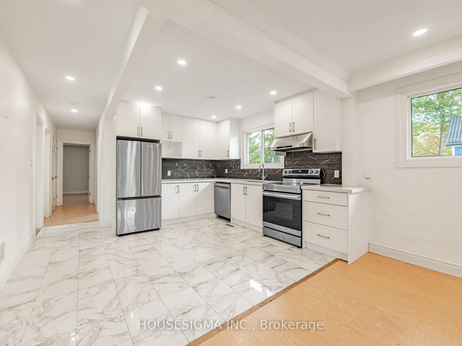 16 Muskoka Avenue, #Unit 2
