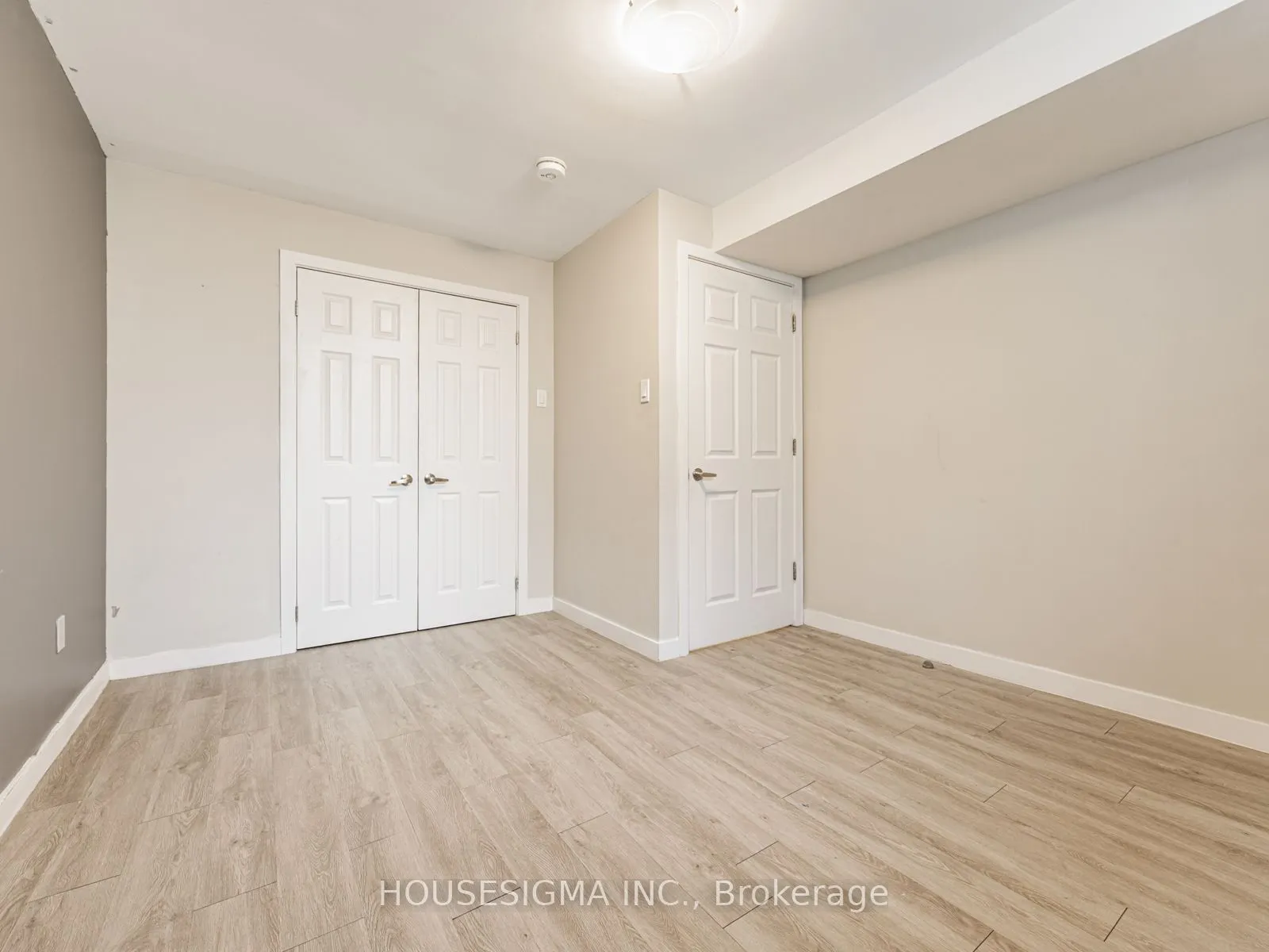 16 Muskoka Avenue, #Lower