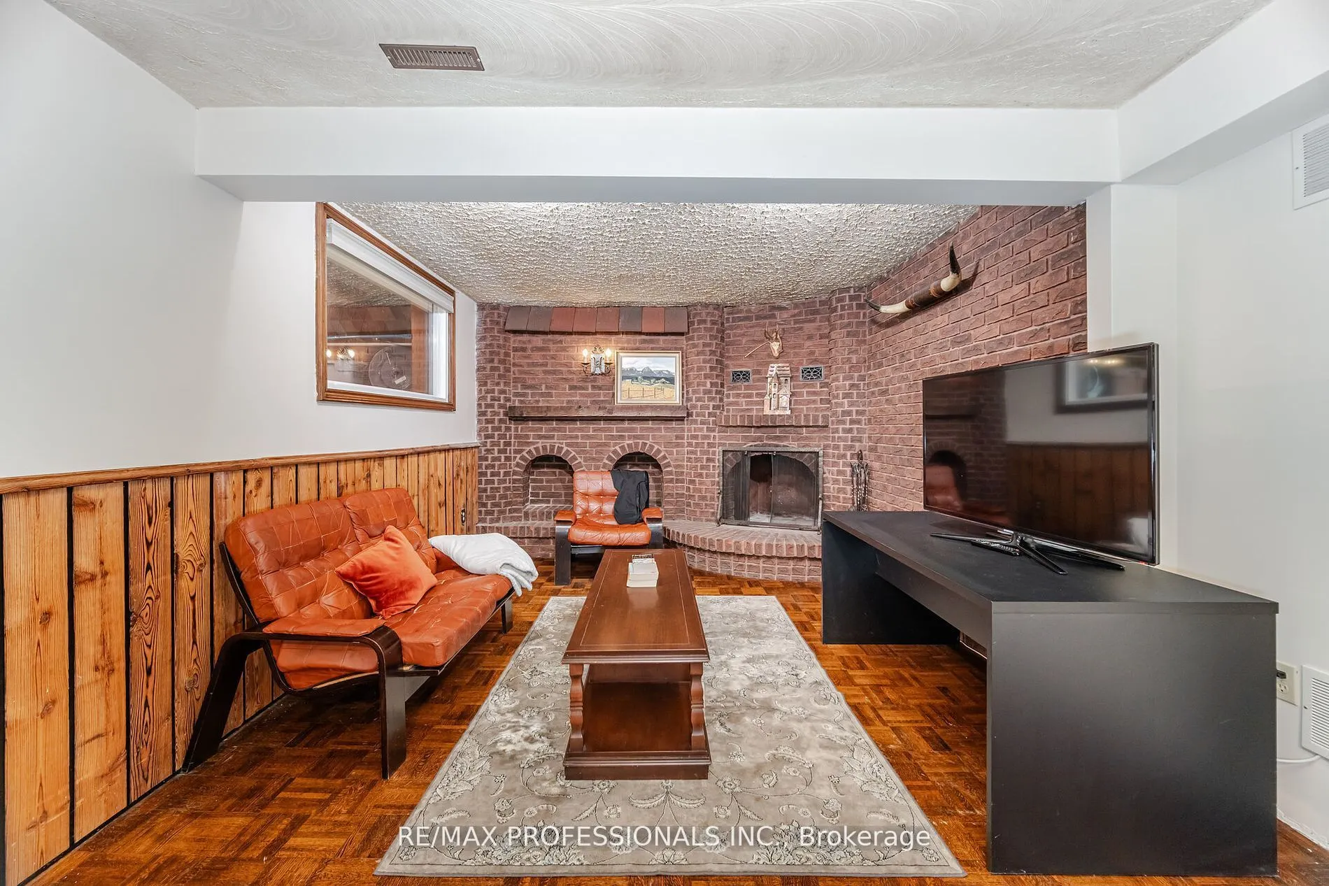 9 Wingrove Hill