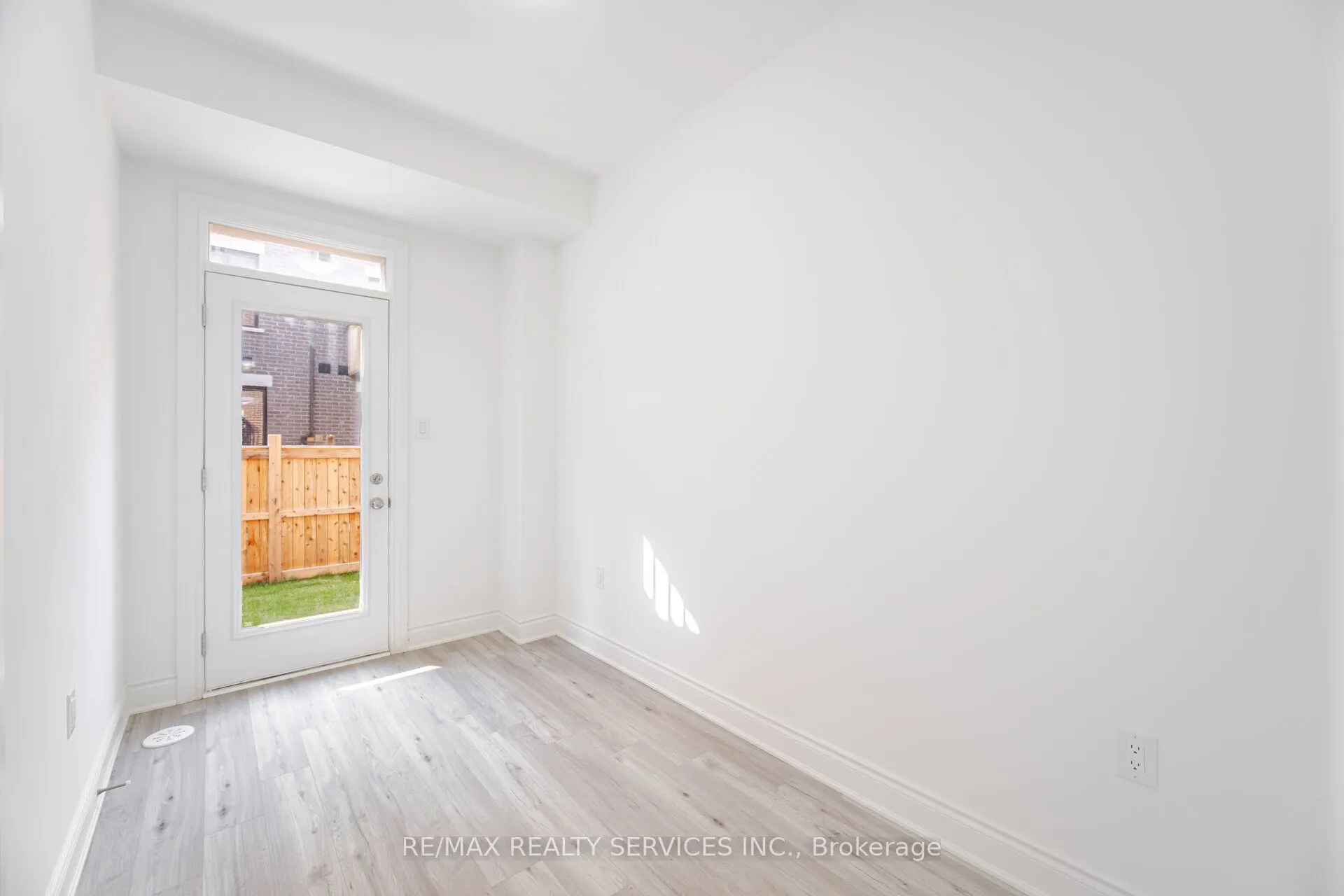 5184 Viola Desmond Drive