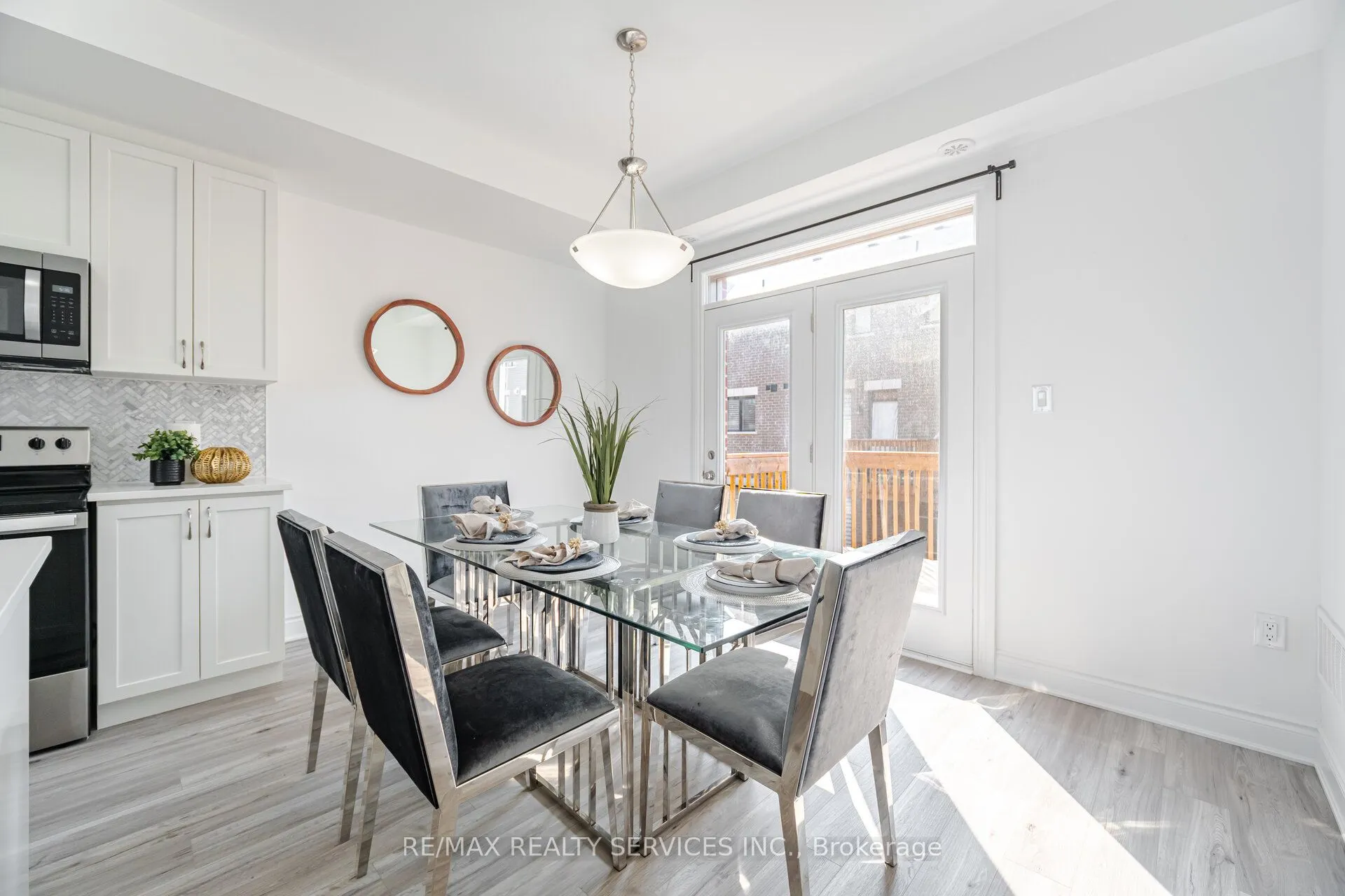 5184 Viola Desmond Drive