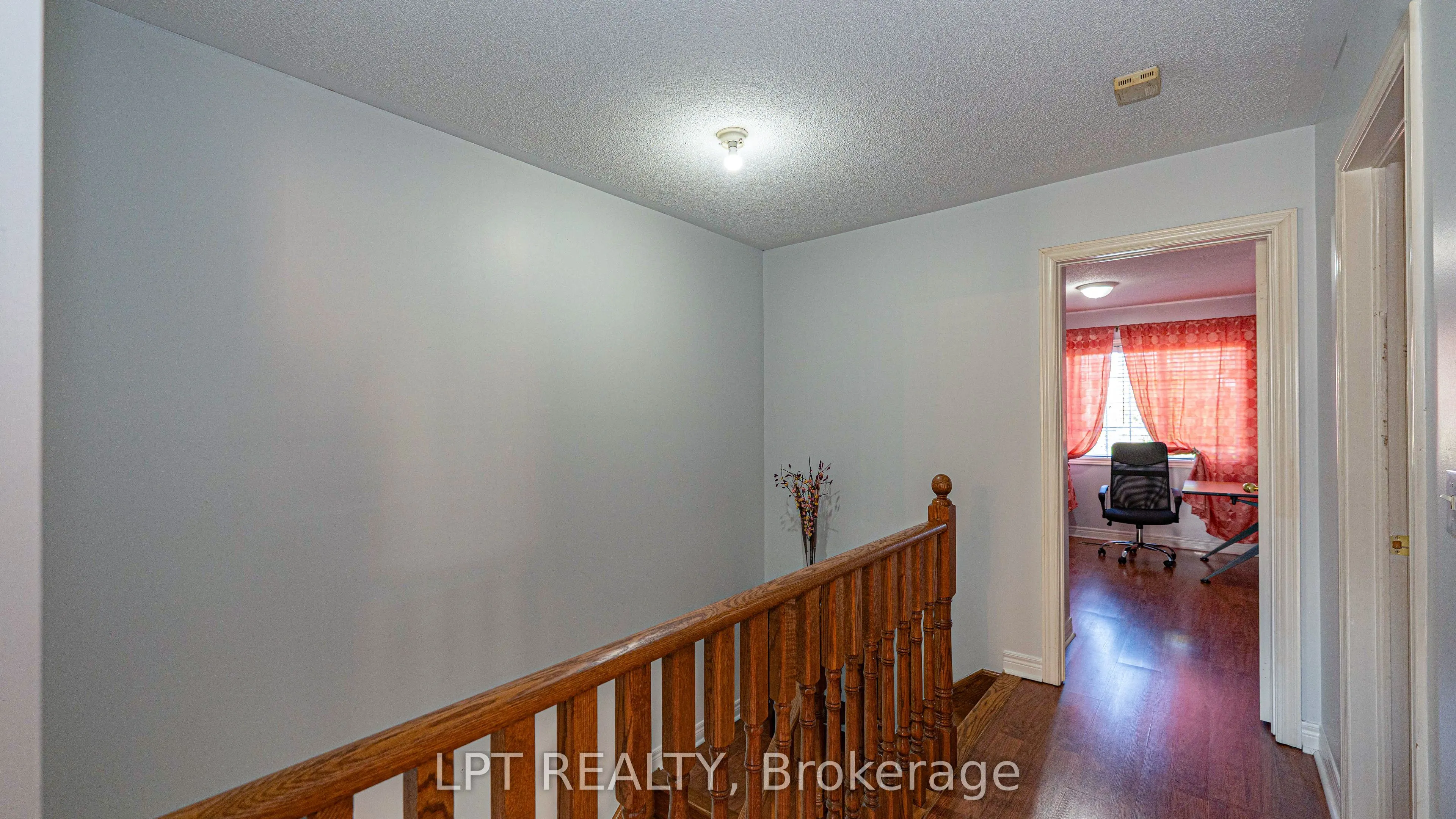 78 Dewridge Court