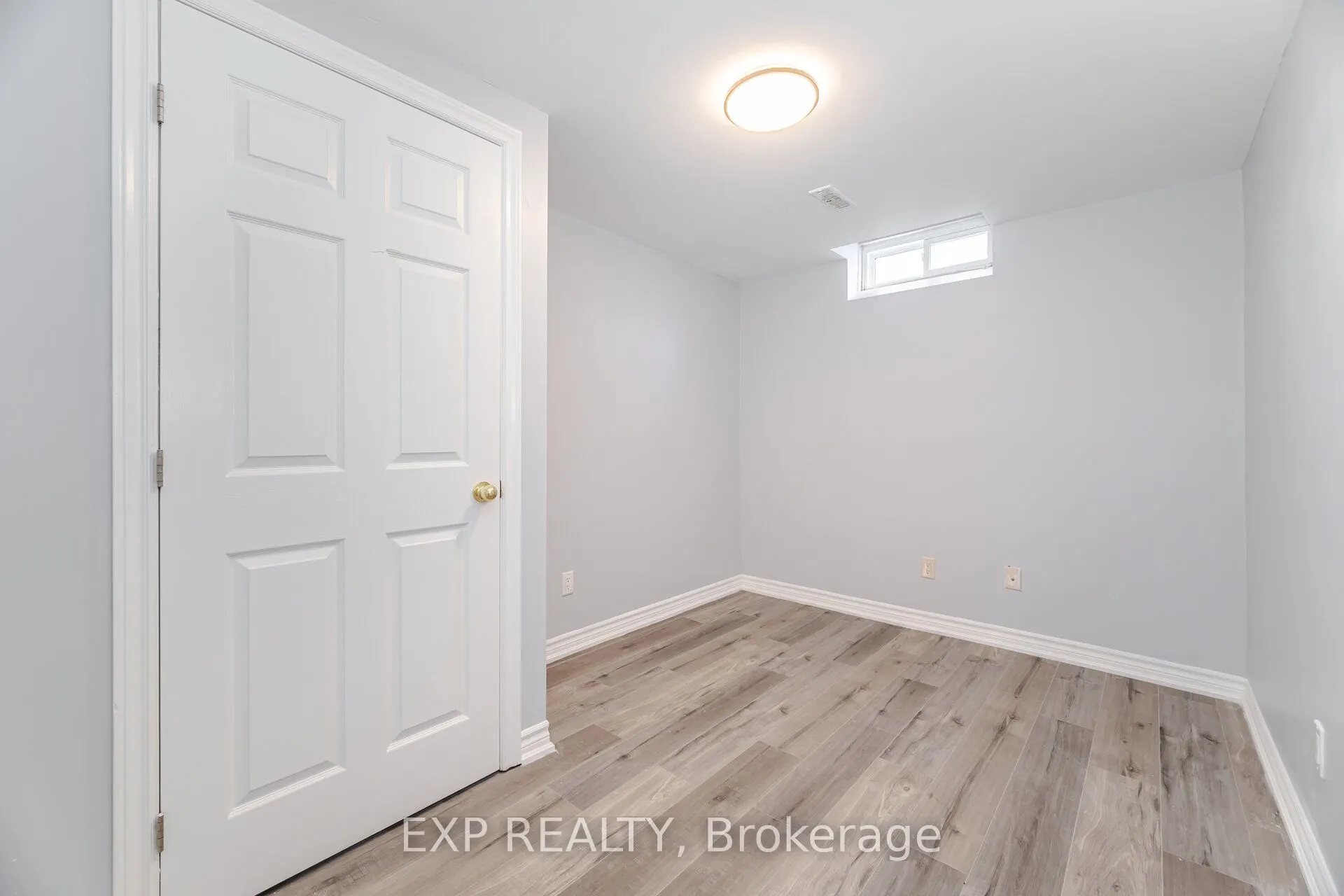 4102 Forest Fire Crescent