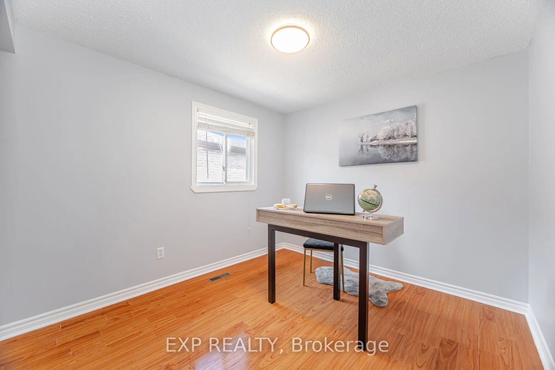 4102 Forest Fire Crescent