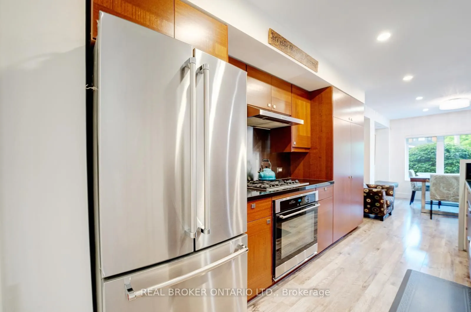 270 McRoberts Avenue, #MAIN