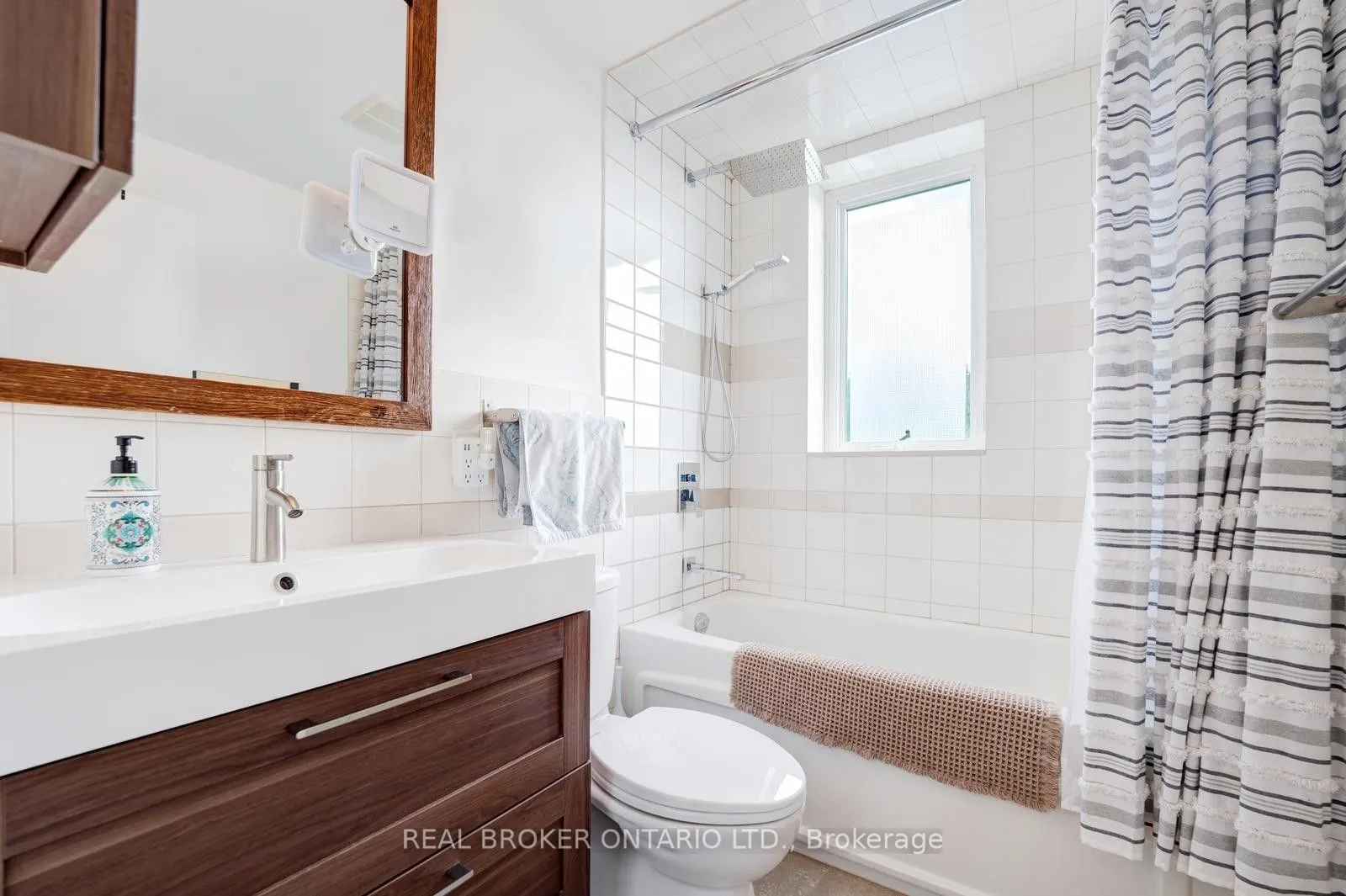 270 McRoberts Avenue, #MAIN