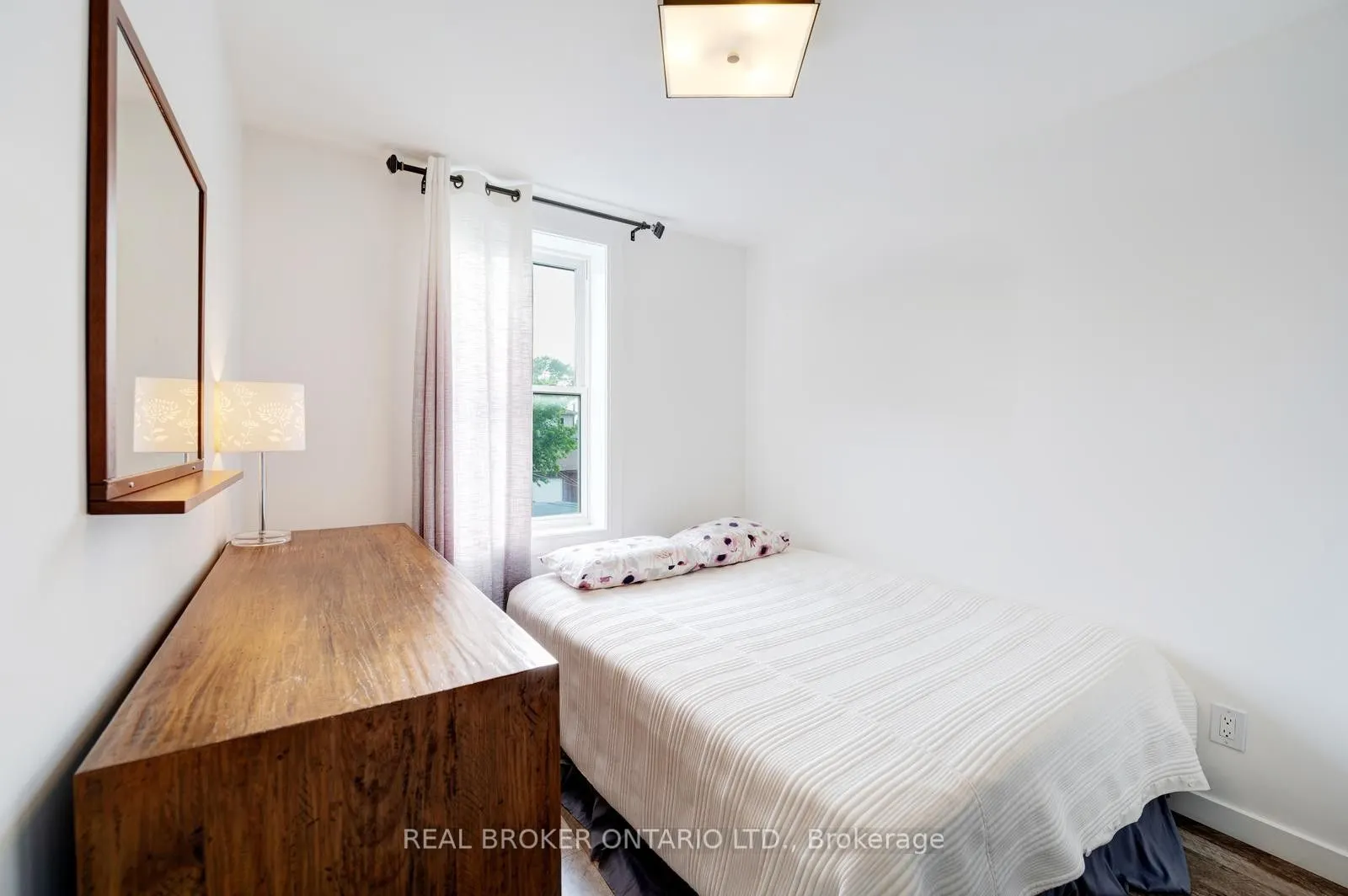 270 McRoberts Avenue, #MAIN