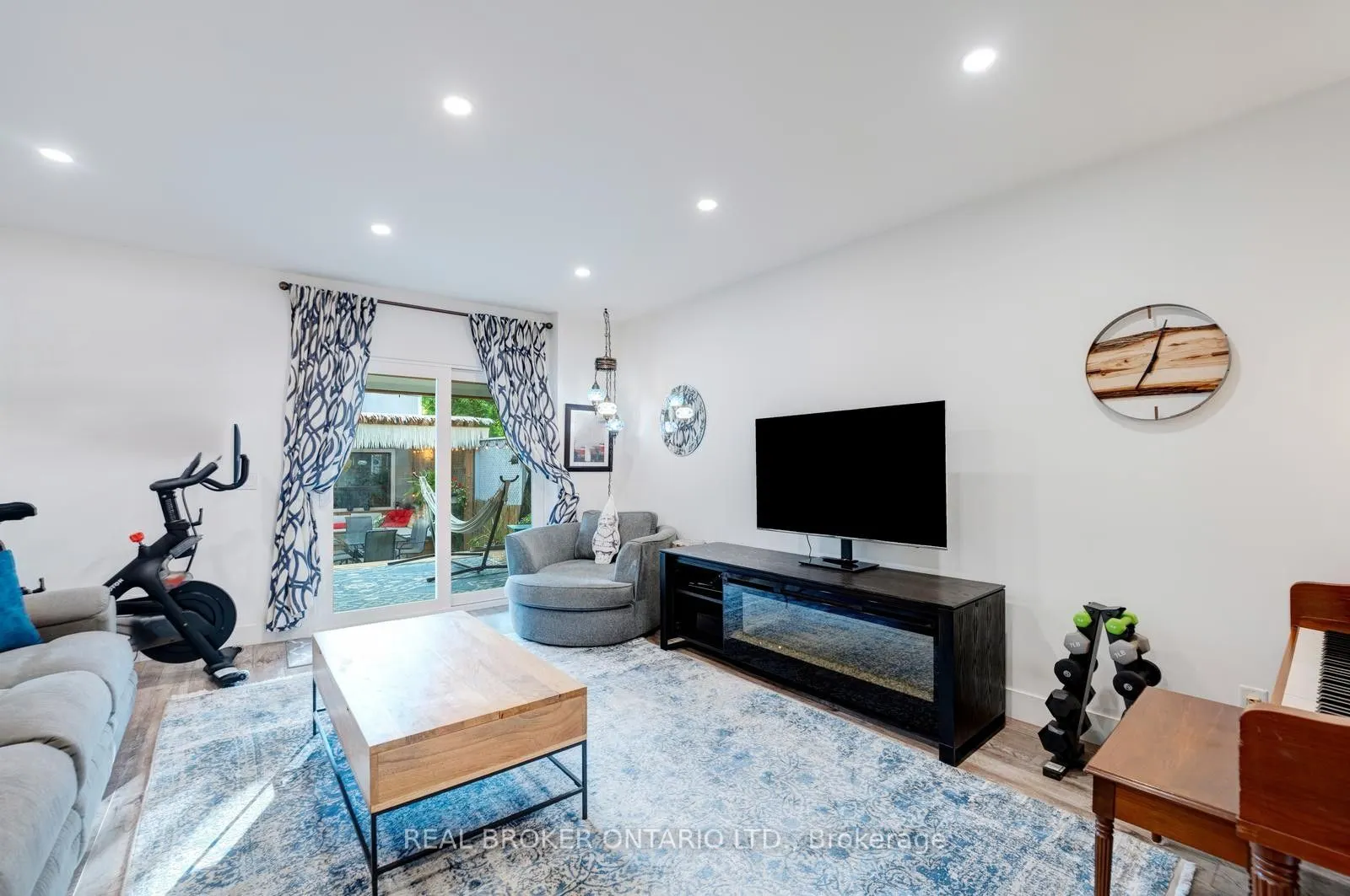 270 McRoberts Avenue, #MAIN