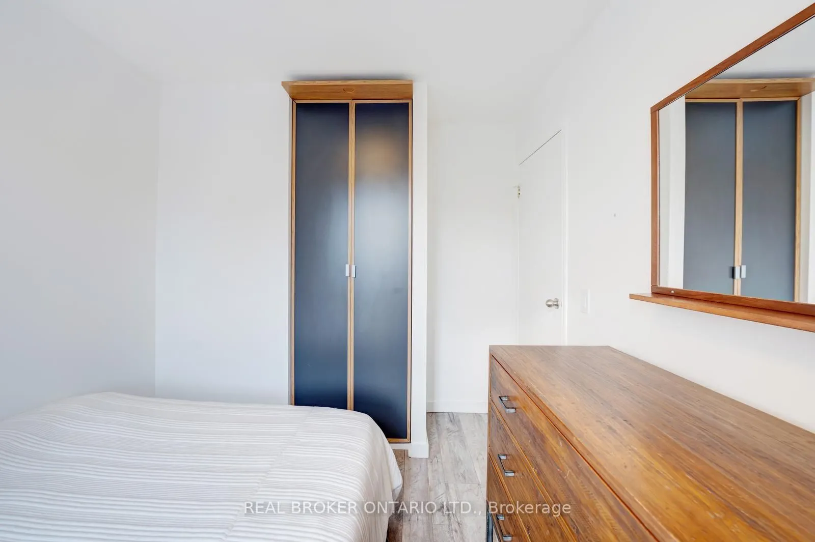 270 McRoberts Avenue, #MAIN