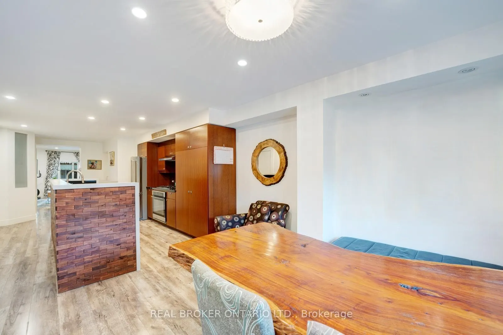 270 McRoberts Avenue, #MAIN